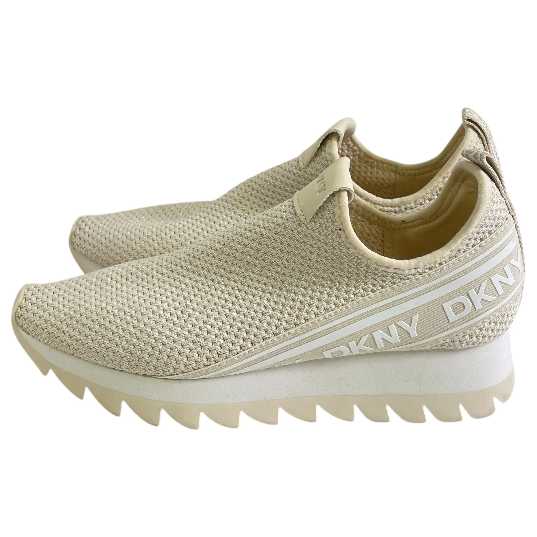 Shoes Sneakers By Dkny In Cream, Size:8.5 Quick Adaptation Bounce Back Cushion