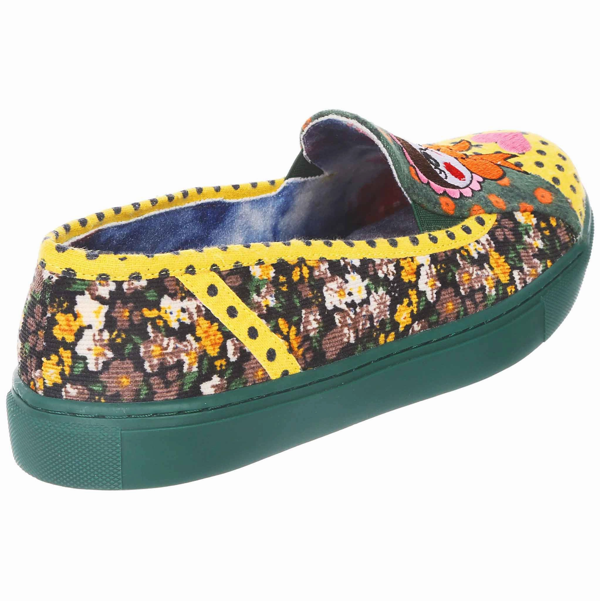 Dolly Comfortable Design