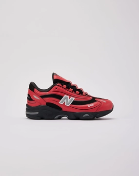 New Balance 1000 Grade-School Seasonal Use