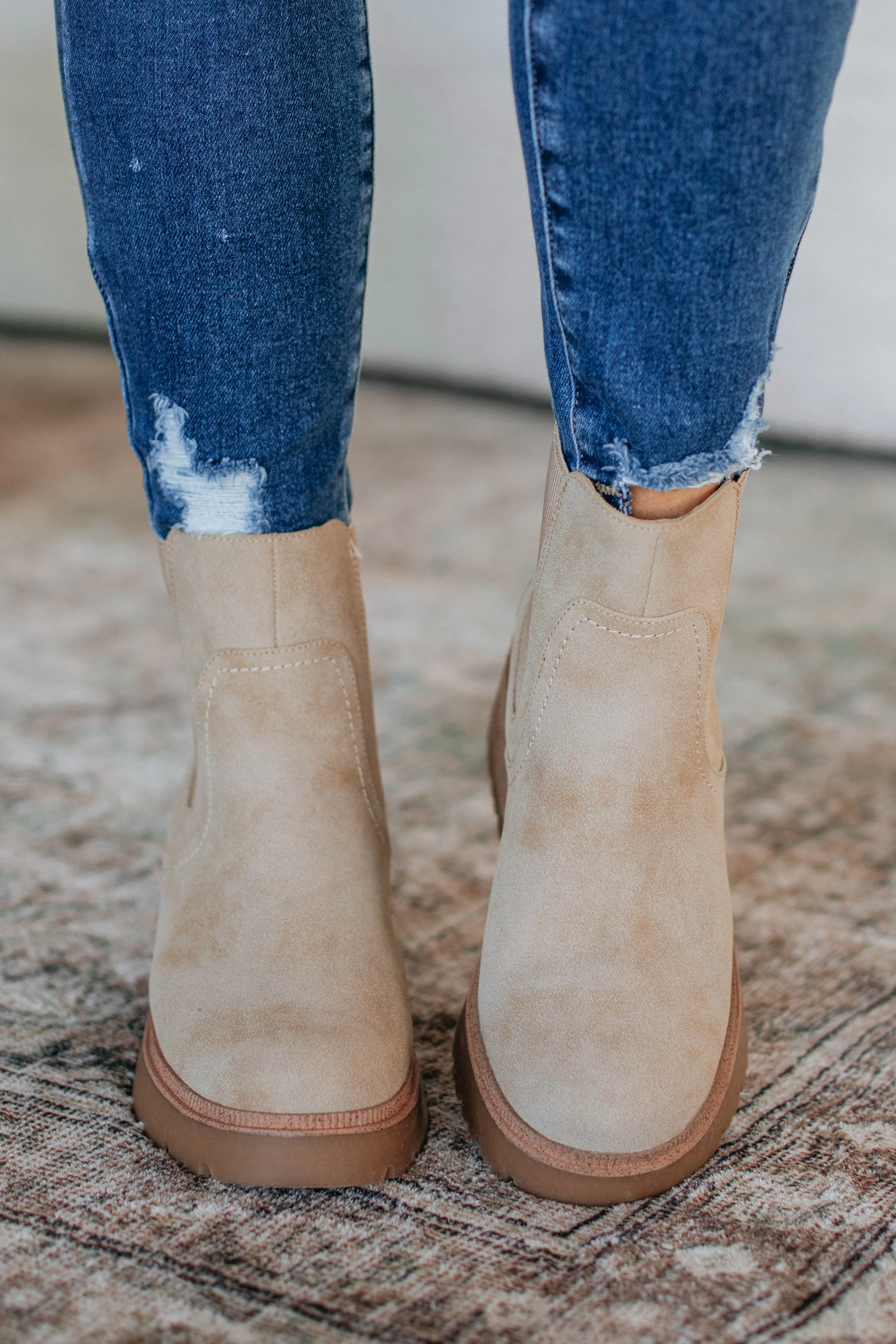 Making My Choice Boots - Sand Couple Pair