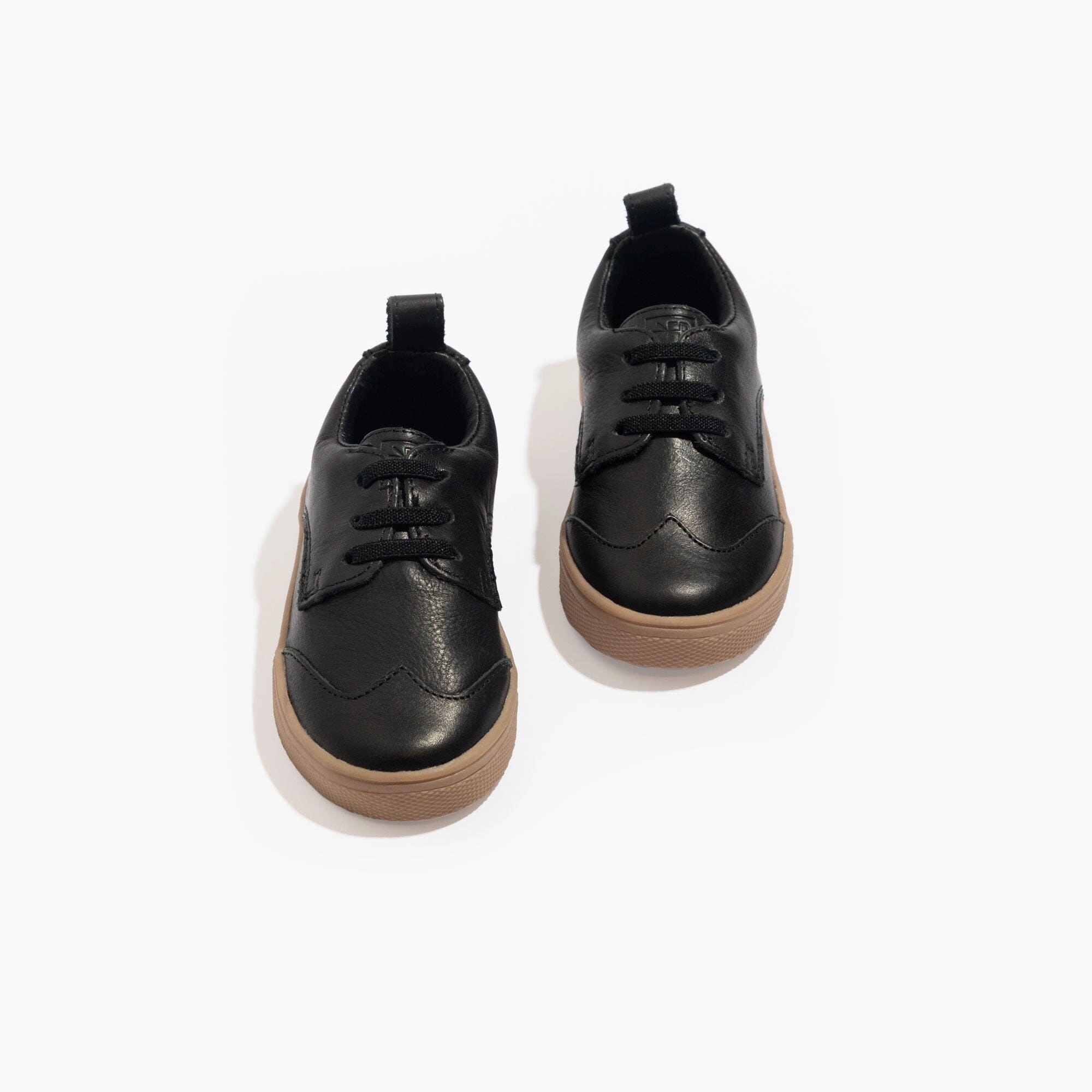 Ebony Oxford Sneaker Steady Grip Soft Bounce