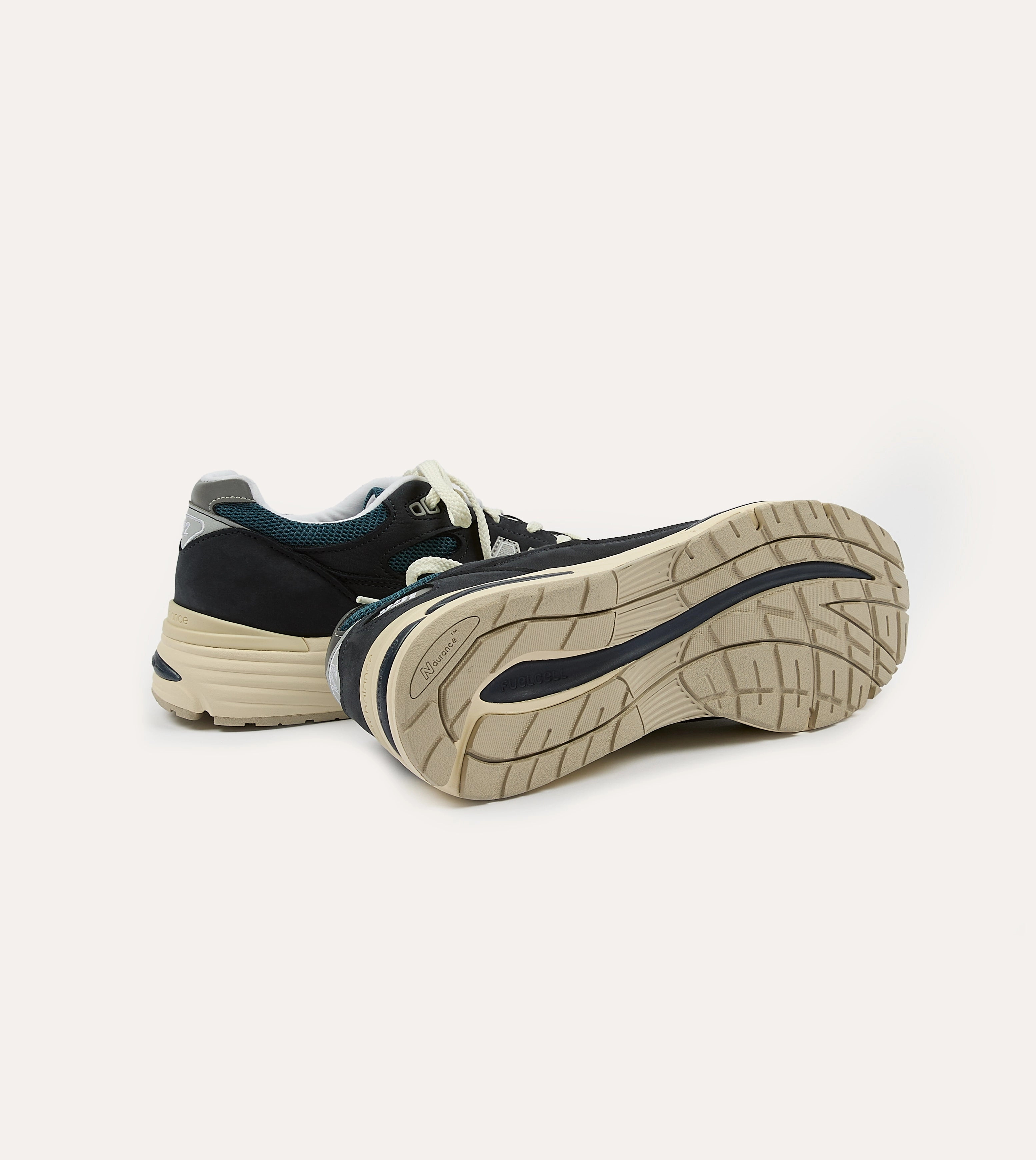 New Balance Navy 'Vintage Sport' Made in UK 991v2 Trainers Queen Touch Ventilated Design