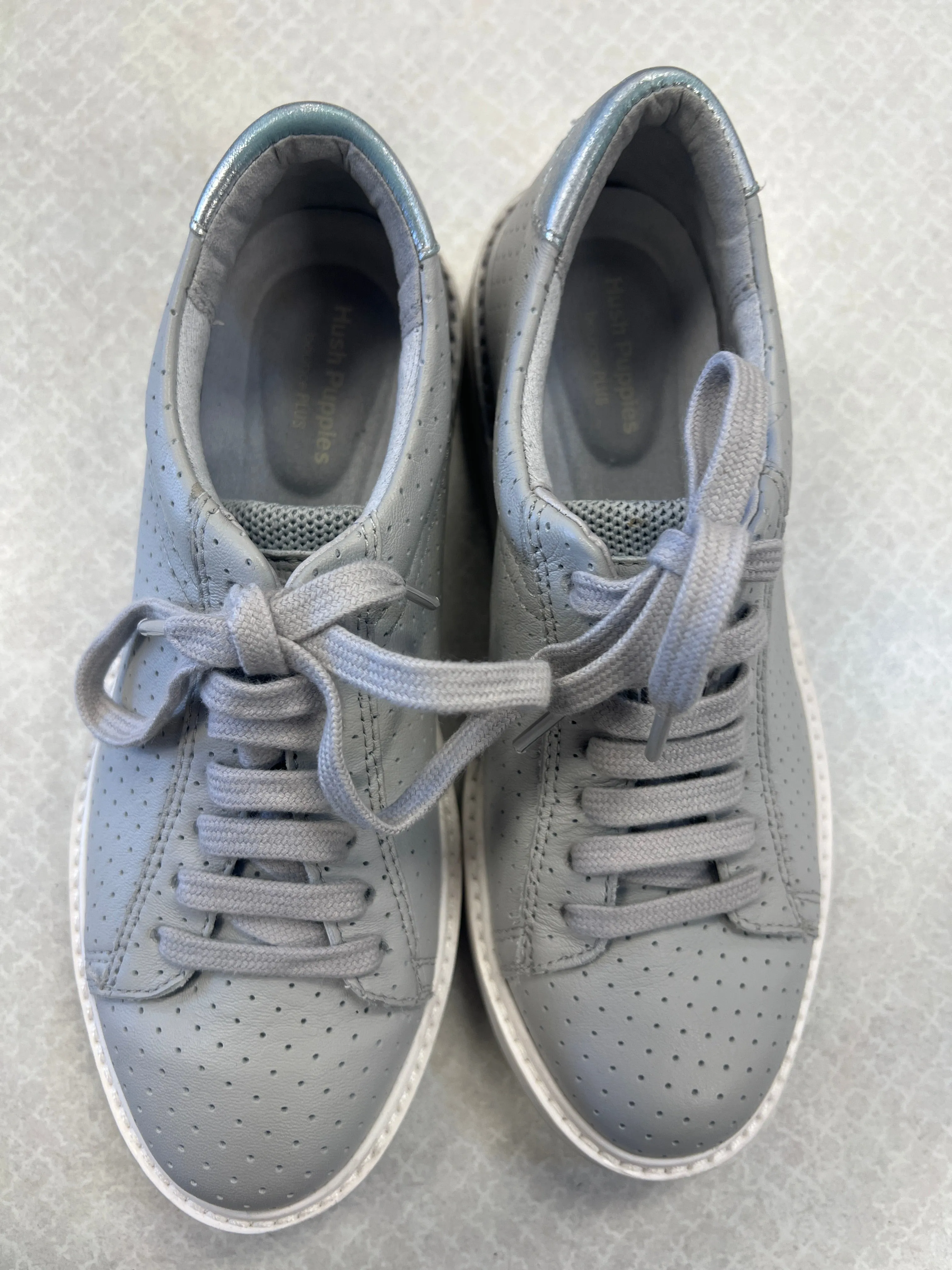 Neutral Stance Balanced Shoes Sneakers By Hush Puppies  Size: 6