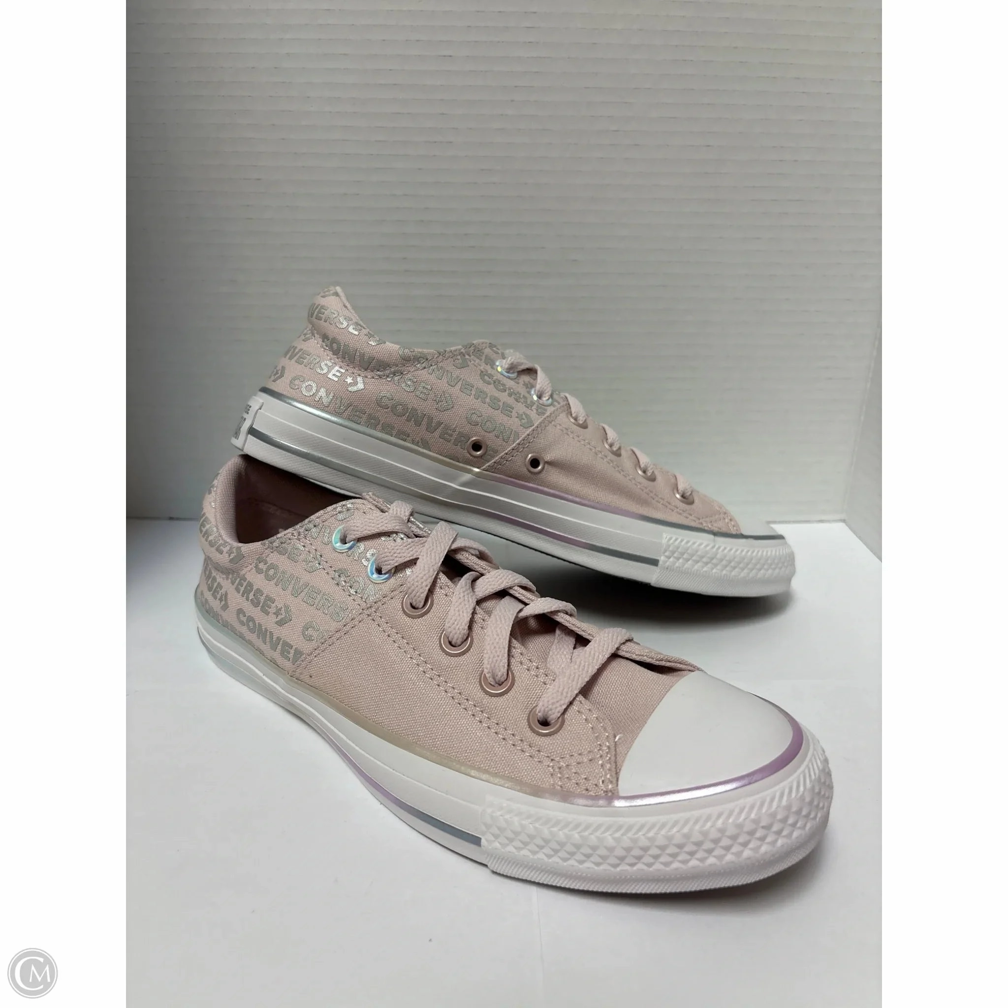 Shoes Sneakers By Converse In Pink, Size: 9 Sporty Style Iconic support