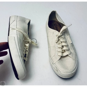 Auxetic Material Construction Shoes Sneakers By Clothes Mentor In White, Size: 6