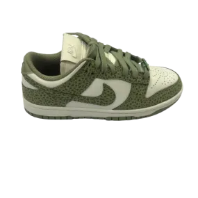 Comfortable Ride Tear Resistant Textile Shoes Sneakers By Nike In Green & White, Size:6