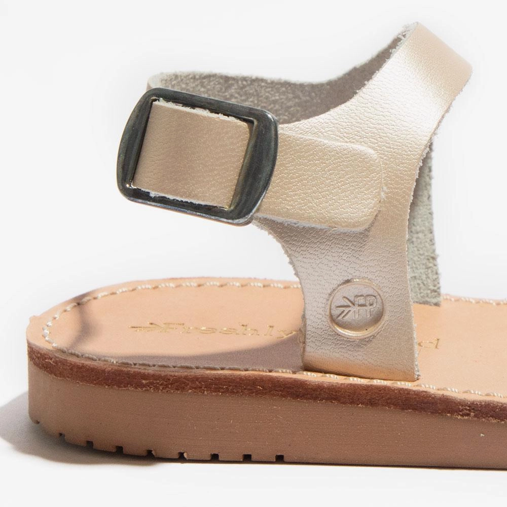 Platinum Bayview Sandal Neutral Look Stylish Beach Footwear