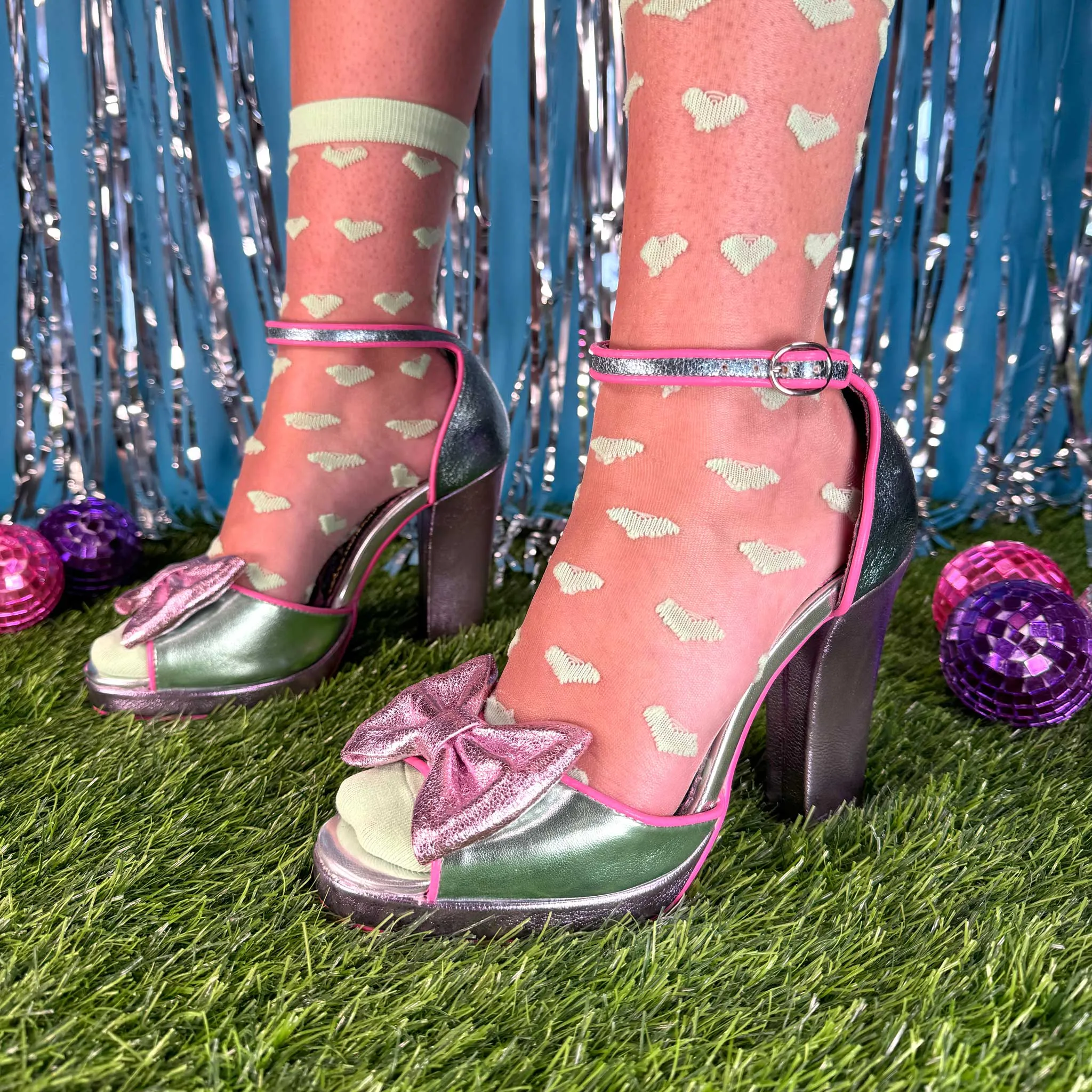 Heel Strap Water Friendly Design Flaming June