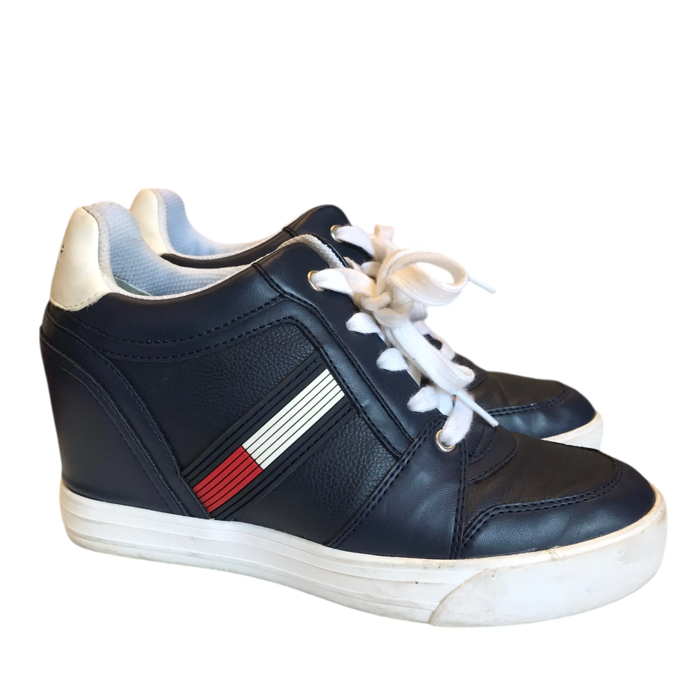 Shoes Sneakers By Tommy Hilfiger In Navy, Size:8 Tapered Heel Cup Non Slip Outsole Patterns