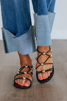 Curve Hug Moisture Management Technology Fresh New Attitude Sandals - Black