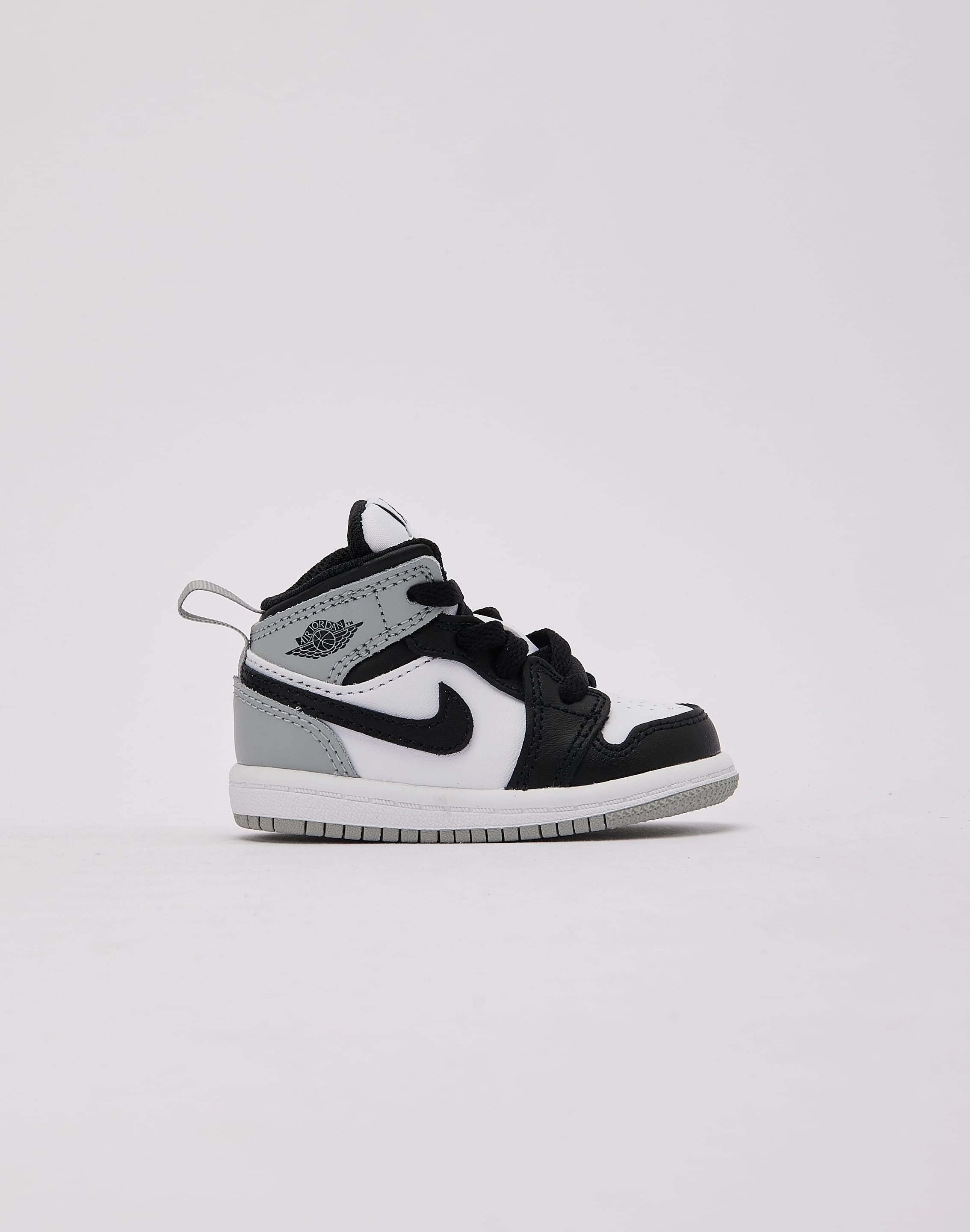 Jordan Air Jordan 1 Mid Toddler Sporty kids' attire