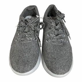 Grey Shoes Sneakers Clothes Mentor, Size 8.5 Anti   Microbial