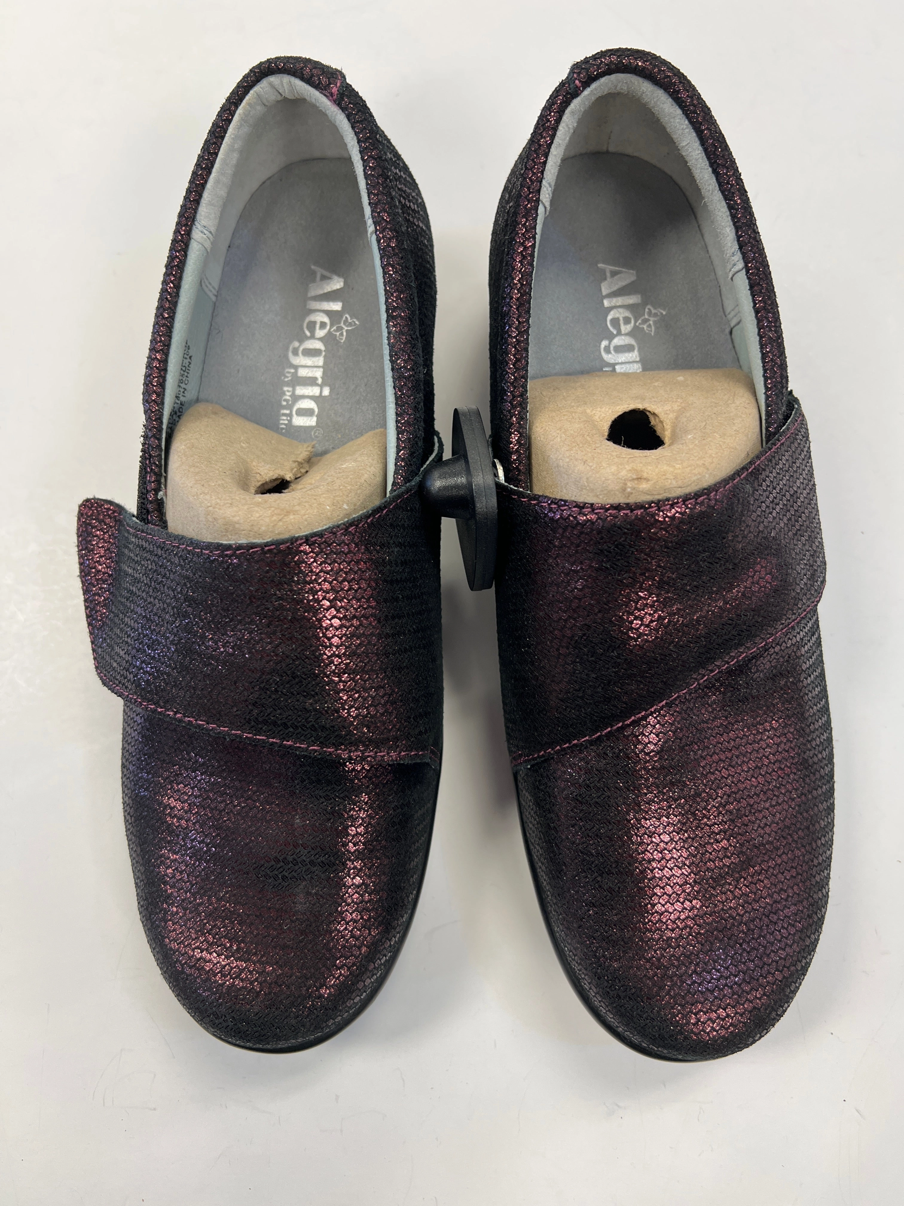 Pink Shoes Sneakers Alegria, Size 10 Casual Support