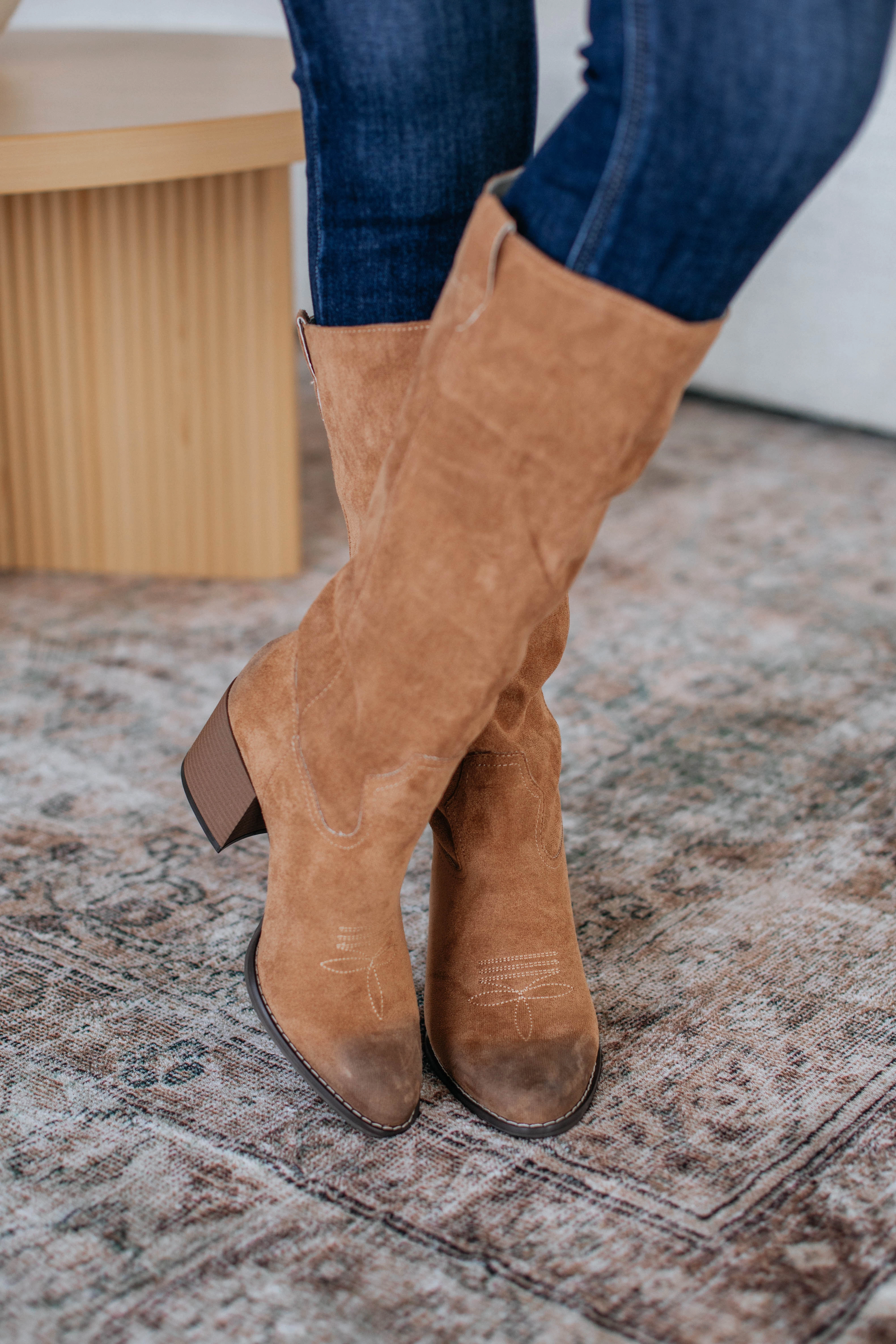 Quick Dash Handle With Caution Boots - Taupe