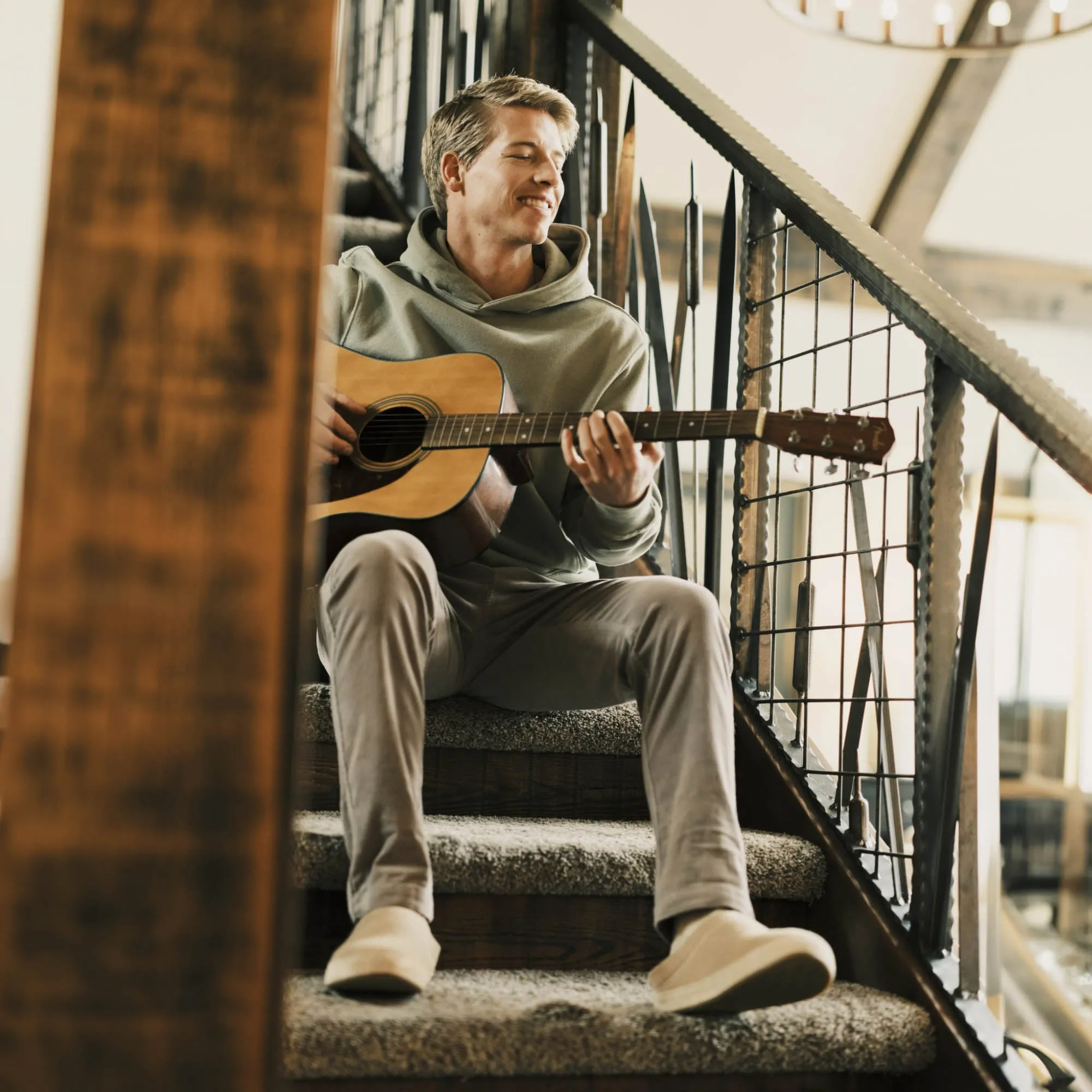 MoistureWicking Hmani Hulu - Oatmeal