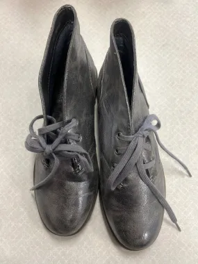 Shoes Sneakers By Calvin Klein  Size: 8.5 Synthetic Leather Panels Adaptive Harness System