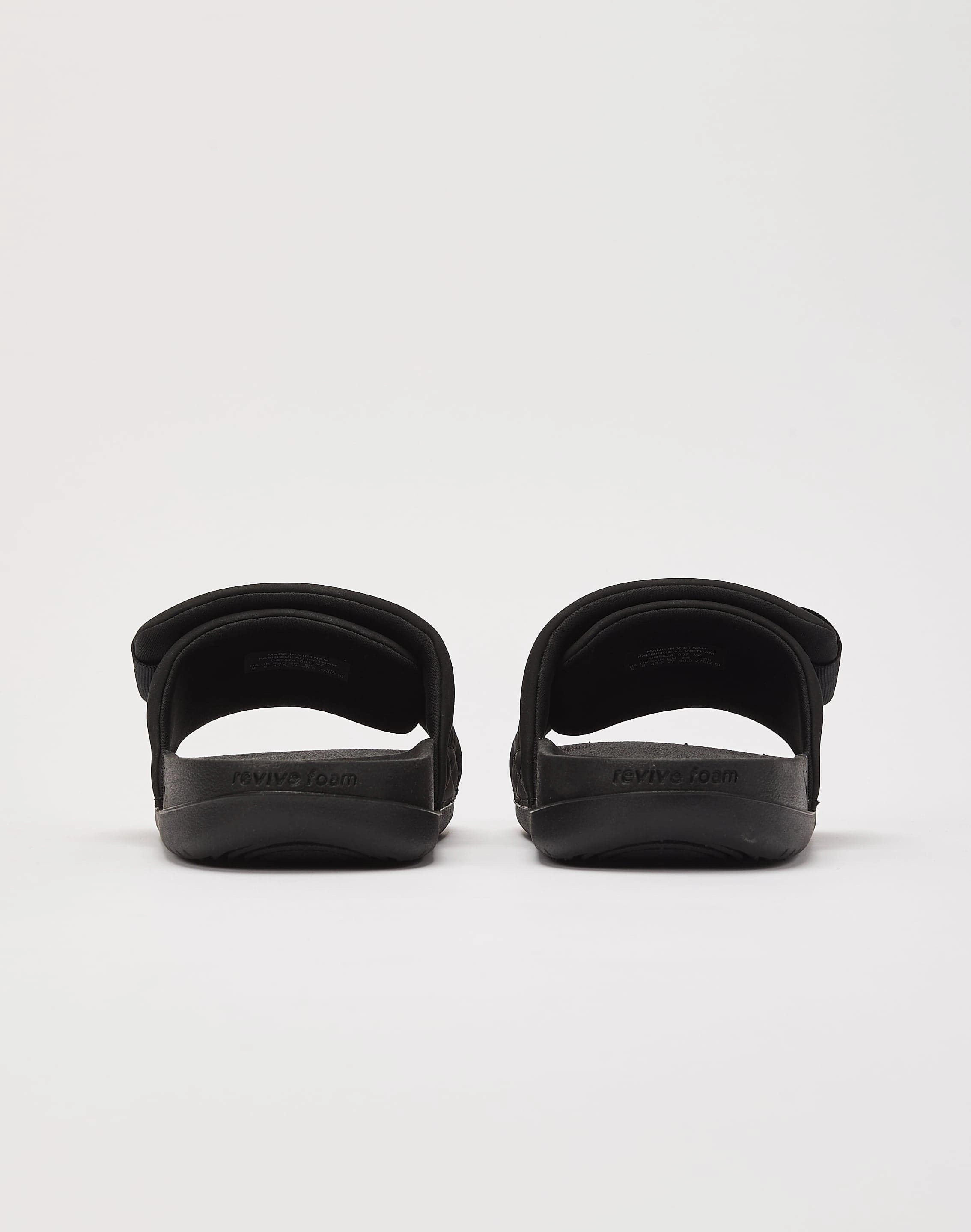 Nike Offcourt Adjust Slides Seamless Inner Construction