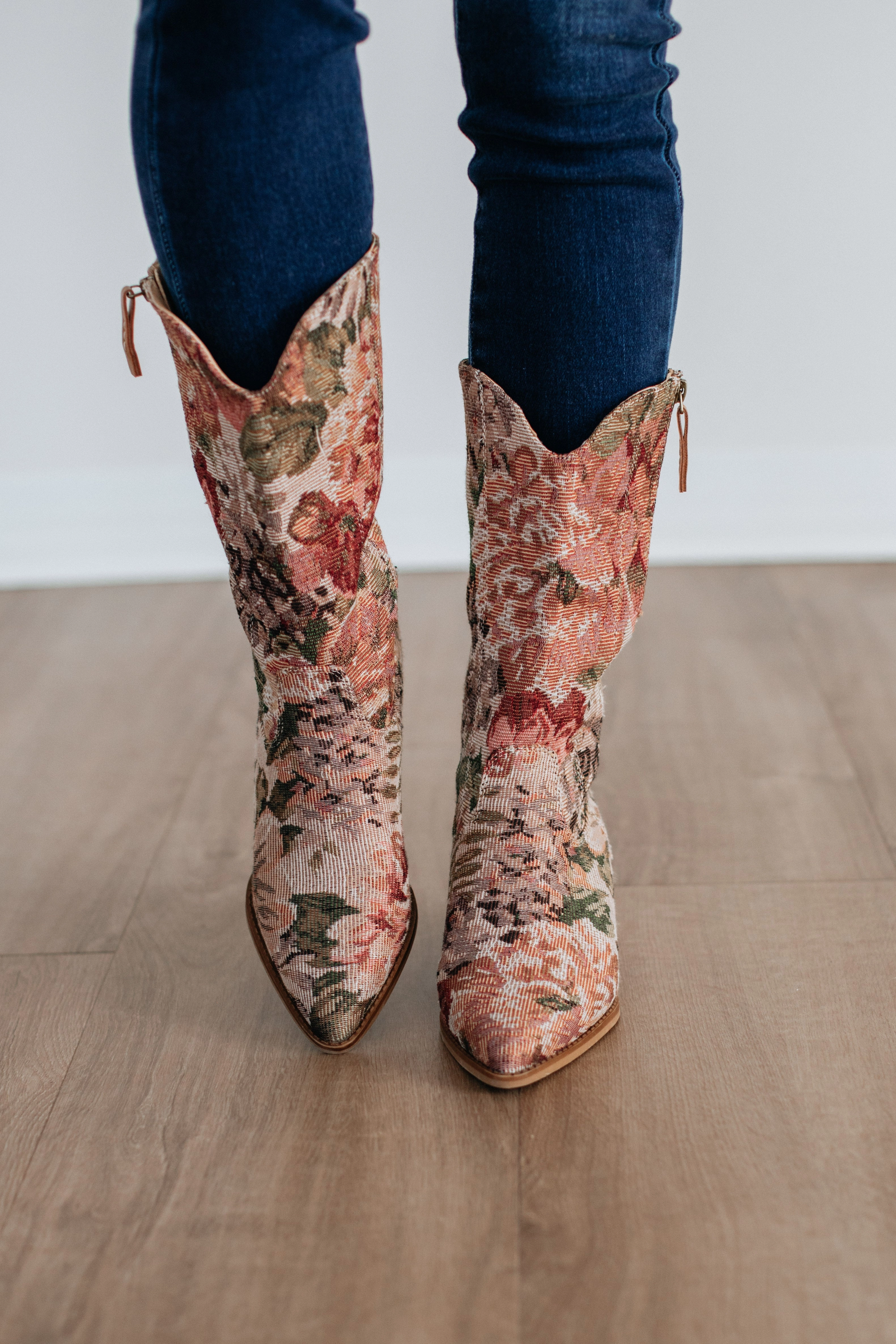 Rosewood Rider Cowgirl Boots evening run