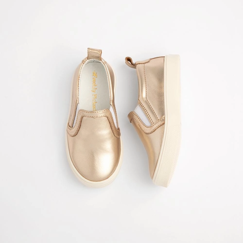 Sporty kids' attire Soccer - themed kids' shoes Platinum Slip On Sneaker