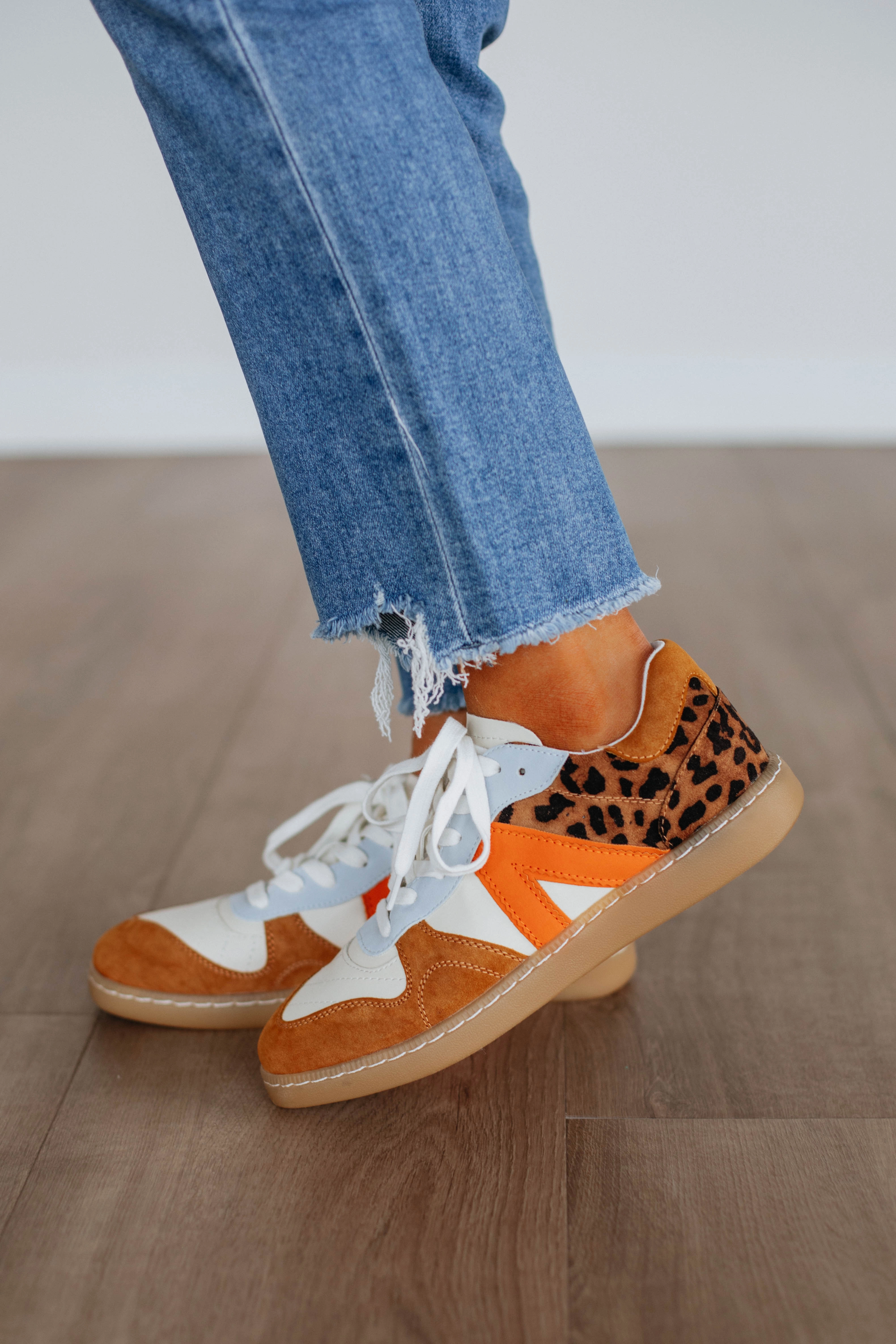 Anytime Go Stable Step Aside Sneakers