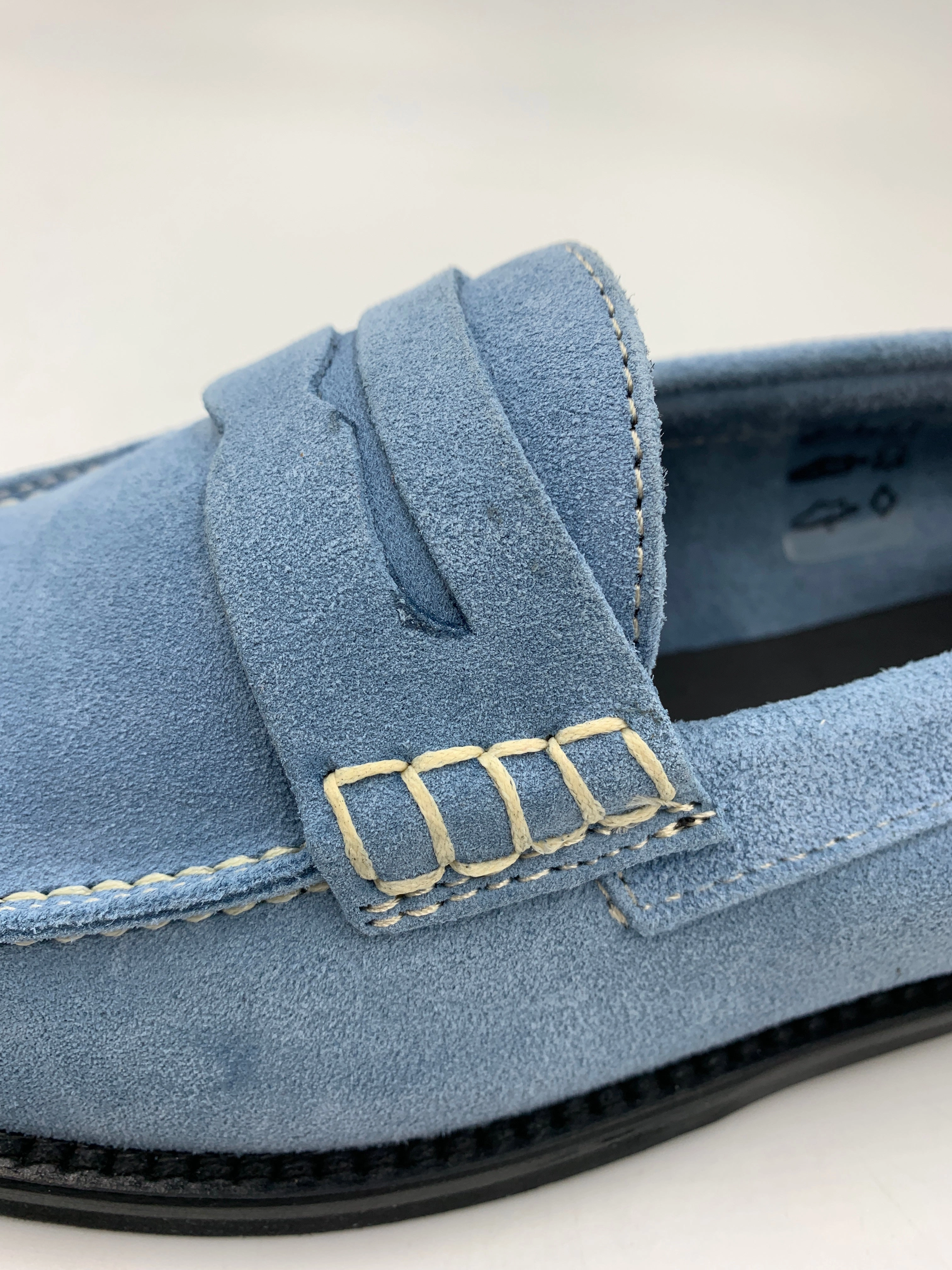 Supportive Design Flats Imperfect Napoli Sky Suede Loafer