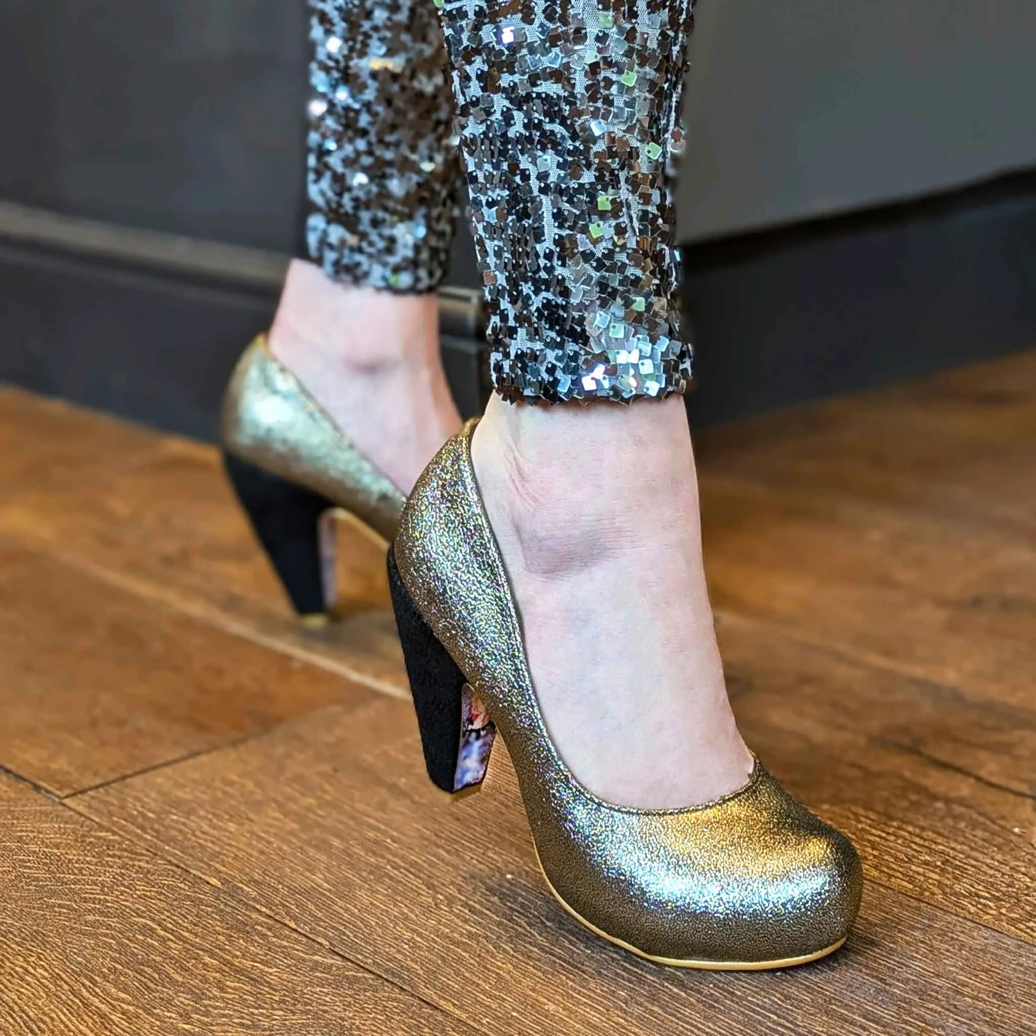 synthetic material Ankle Loop In For The Thrill