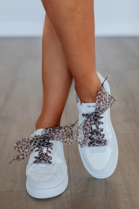 In My Element Sneakers Heel Stabilizer Dynamic Flex Grooves