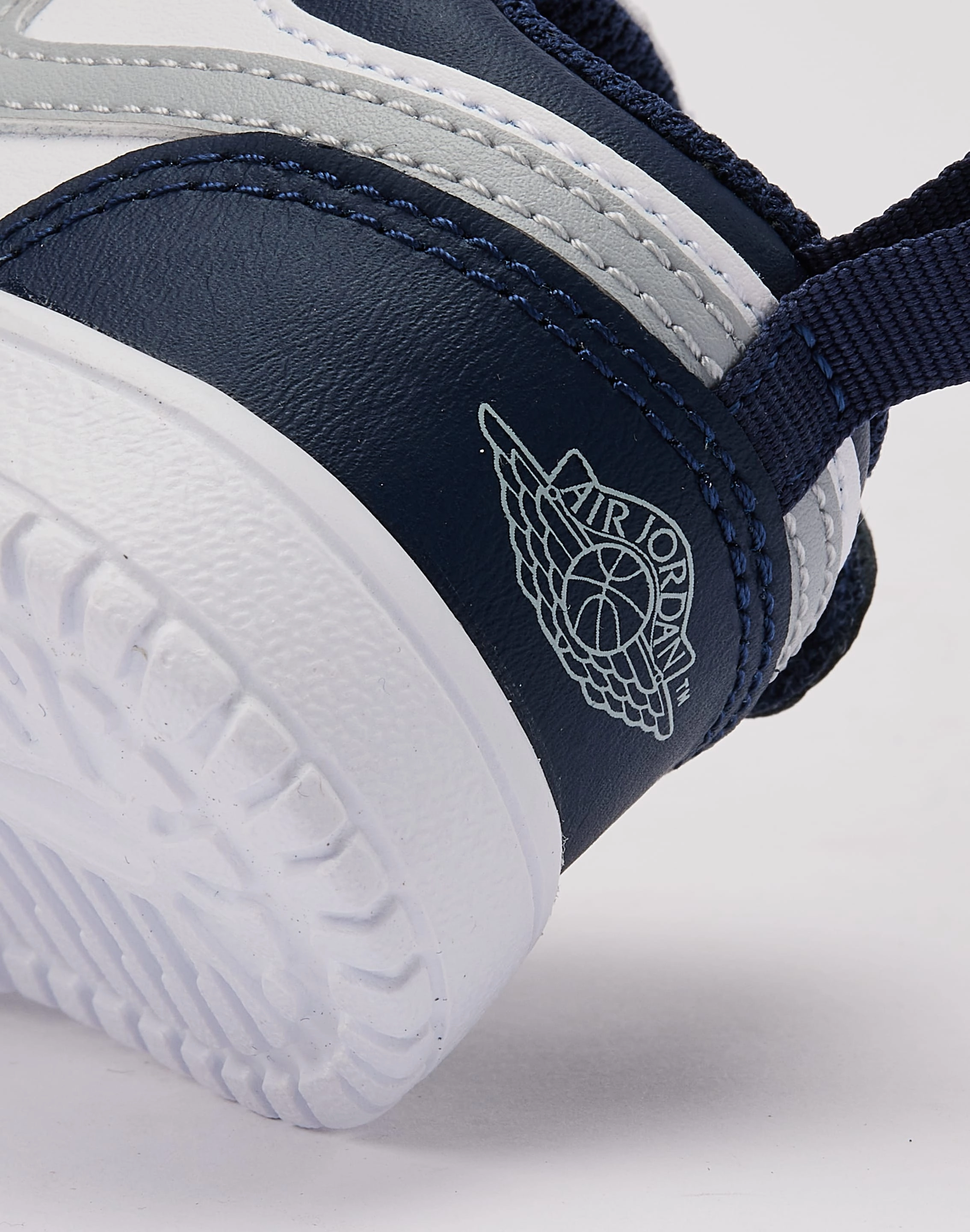 Jordan Air Jordan 1 Low Alt Toddler Adjustable Hook and Loop Closure Breathable Airflow System