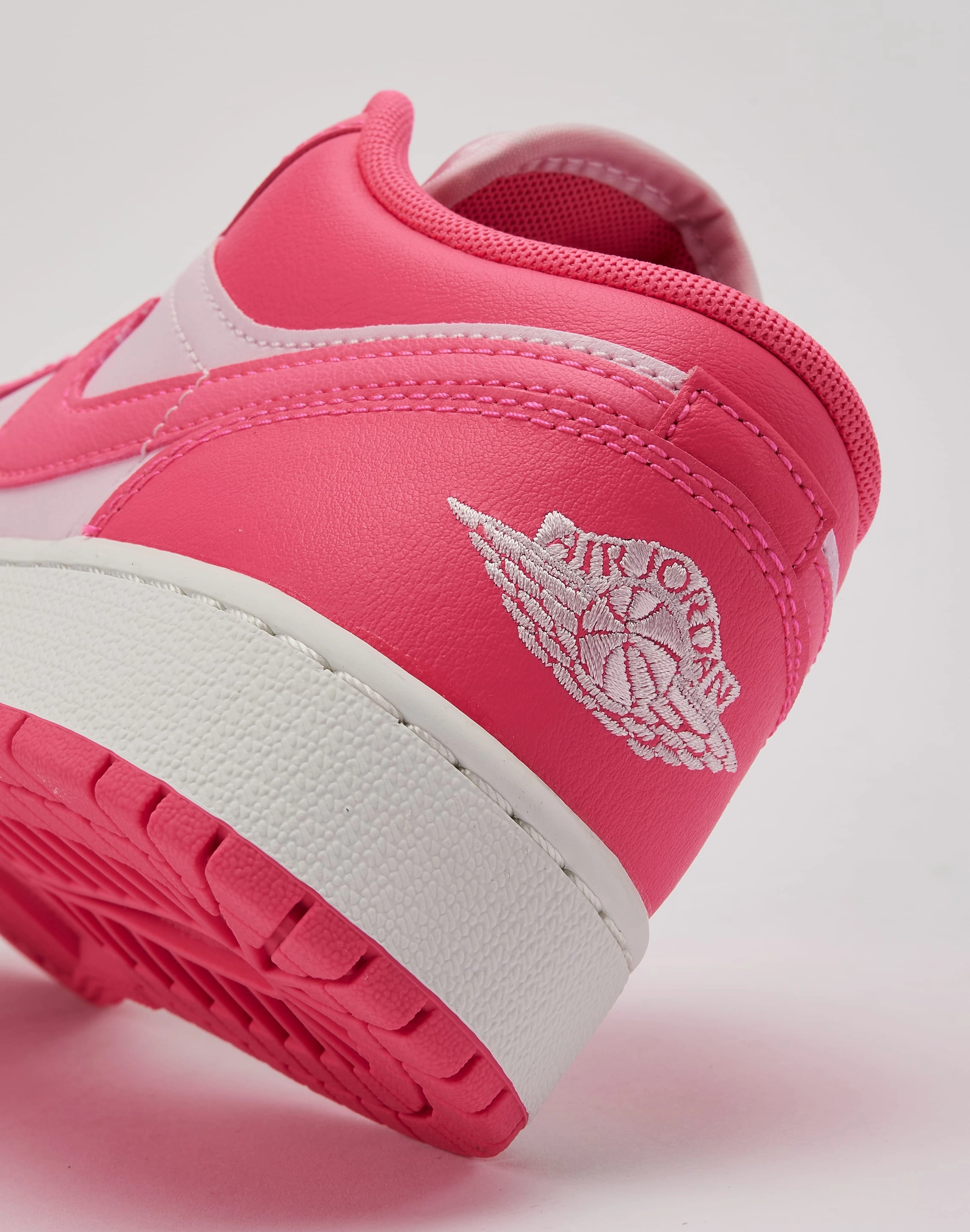 Jordan Air Jordan 1 Low Grade-School Kids' winter shoes