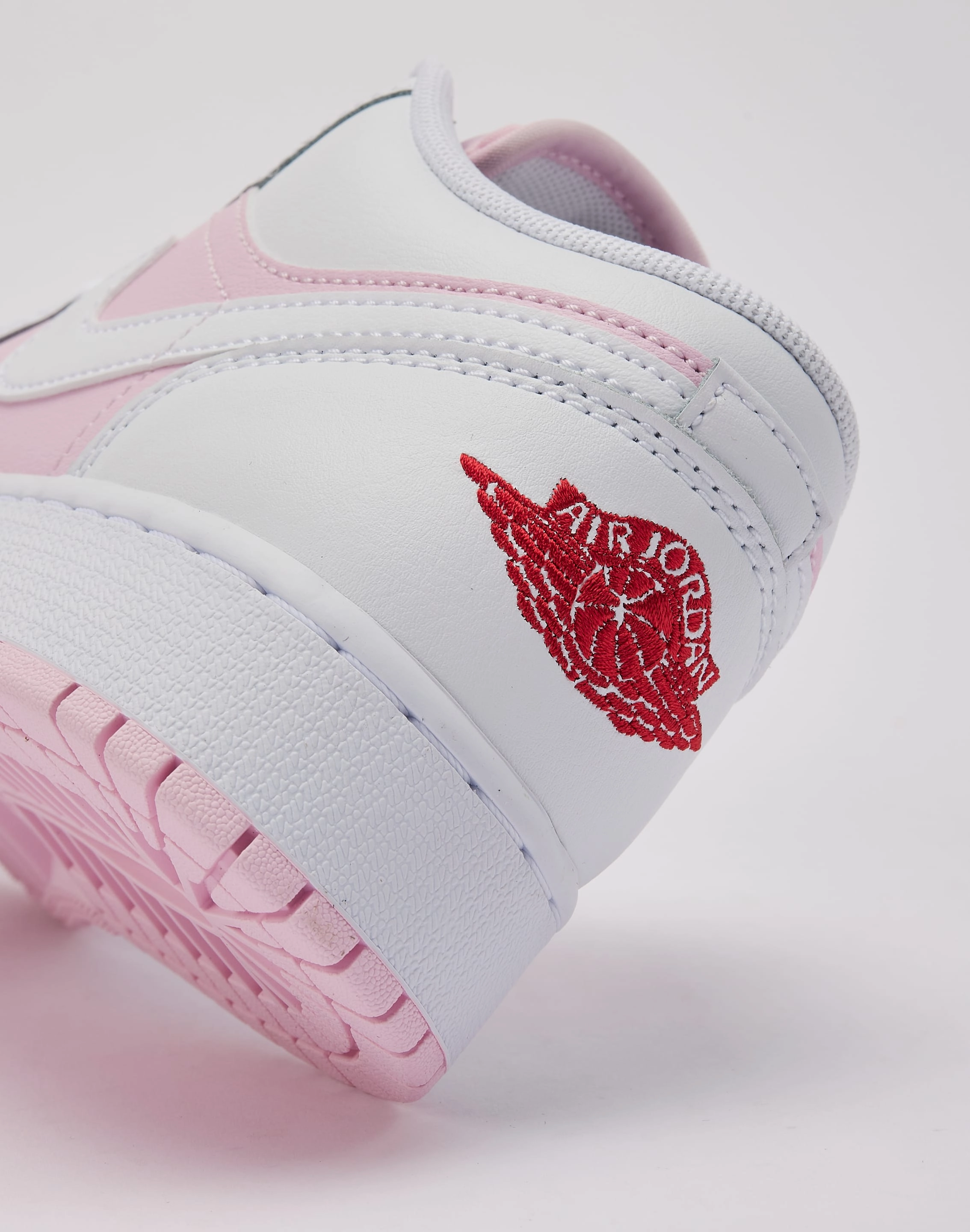 Anti Fatigue Jordan Air Jordan 1 Low Grade-School