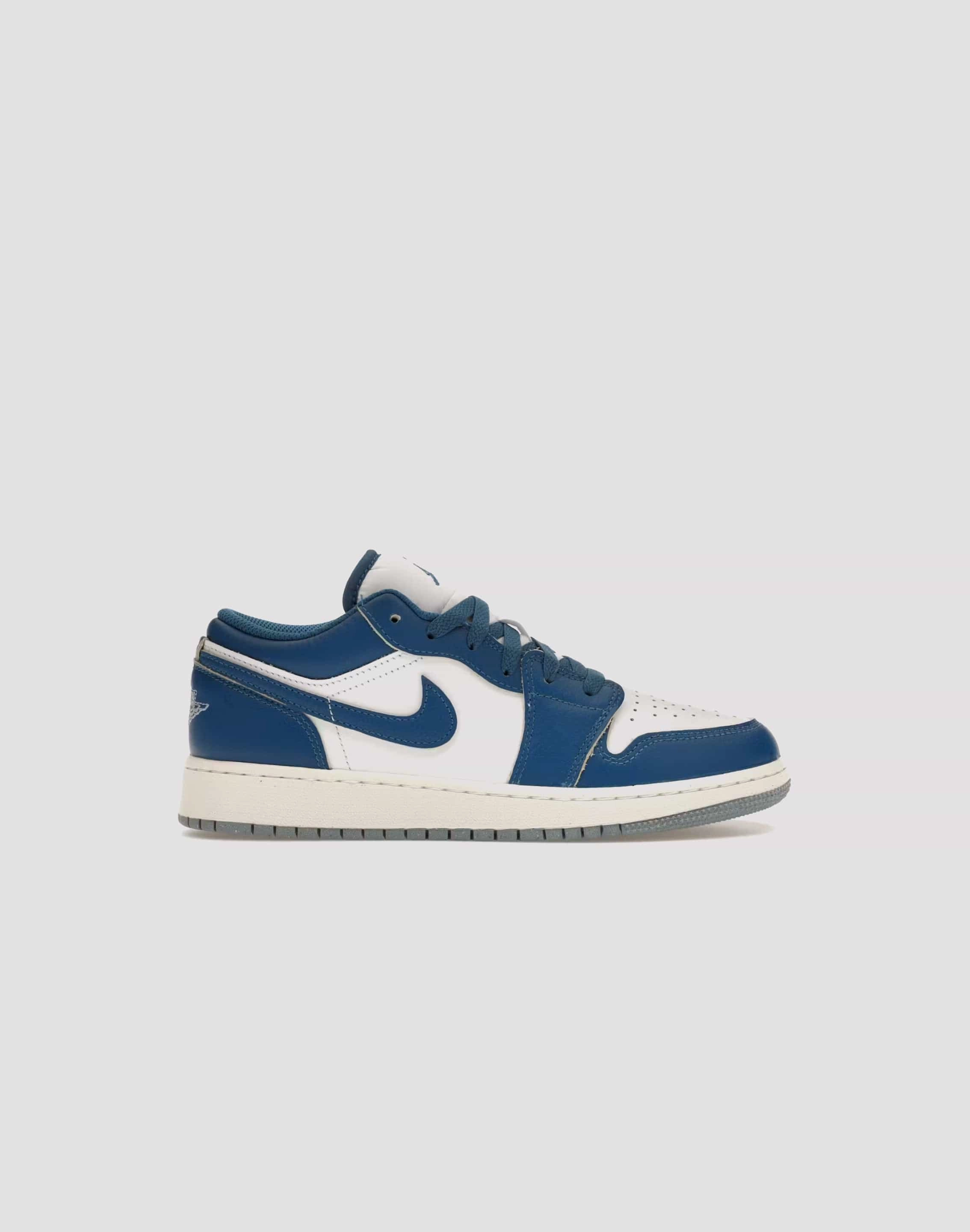 Dynamic Flex Zones Jordan Air Jordan 1 Low SE Grade-School