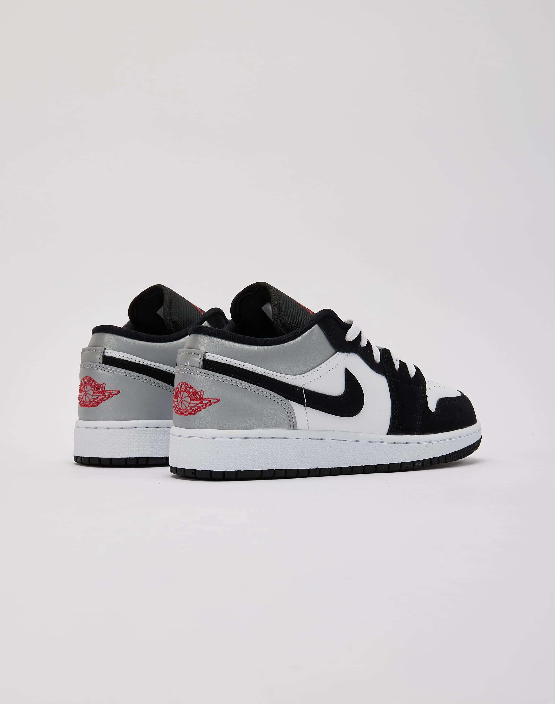 Flexible Outsole Jordan Air Jordan 1 Low SE Grade-School
