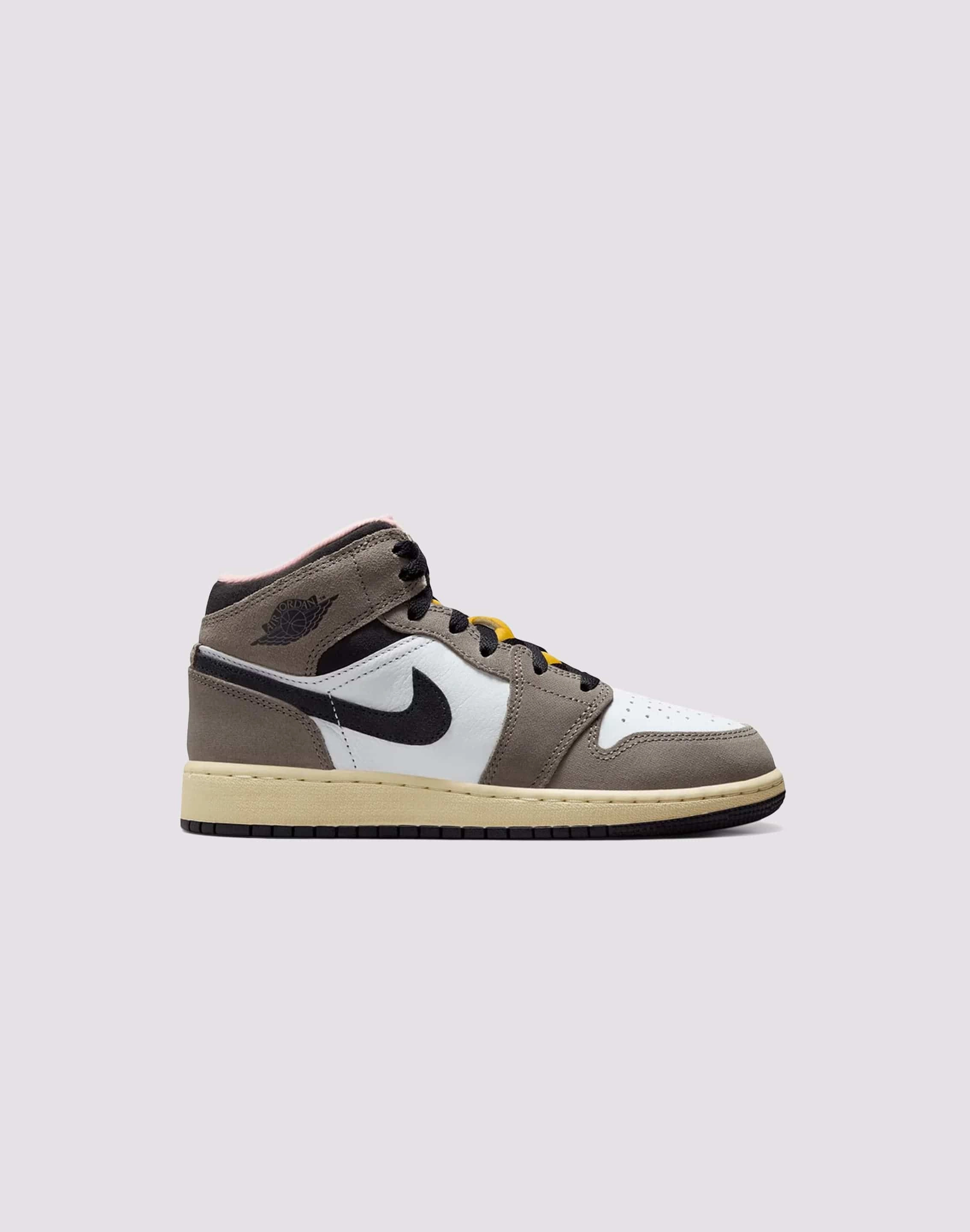 Shock Resistance Jordan Air Jordan 1 Mid Grade-School
