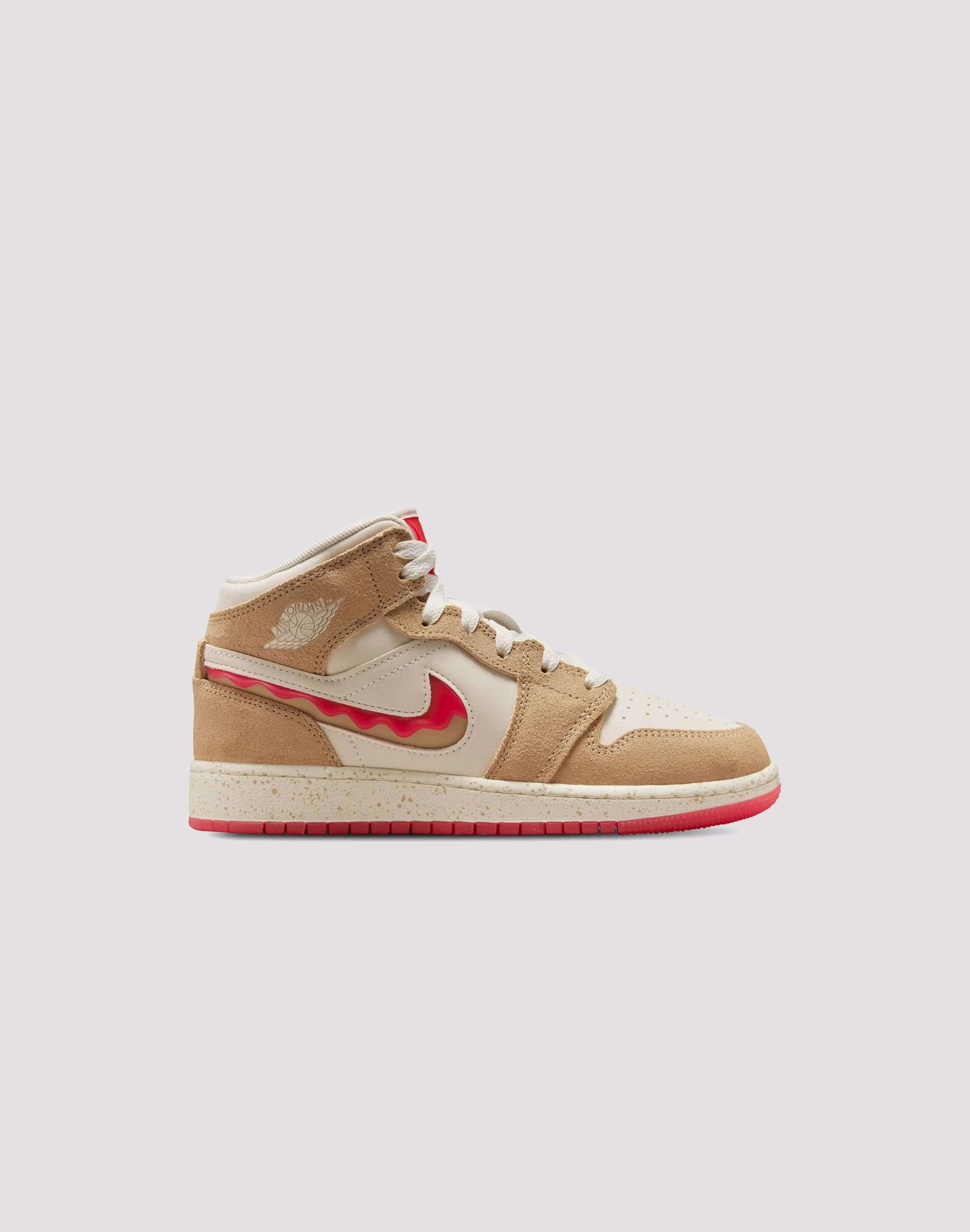 Sporty kids' shoes AntimicrobialTreatment Jordan Air Jordan 1 Mid Grade-School
