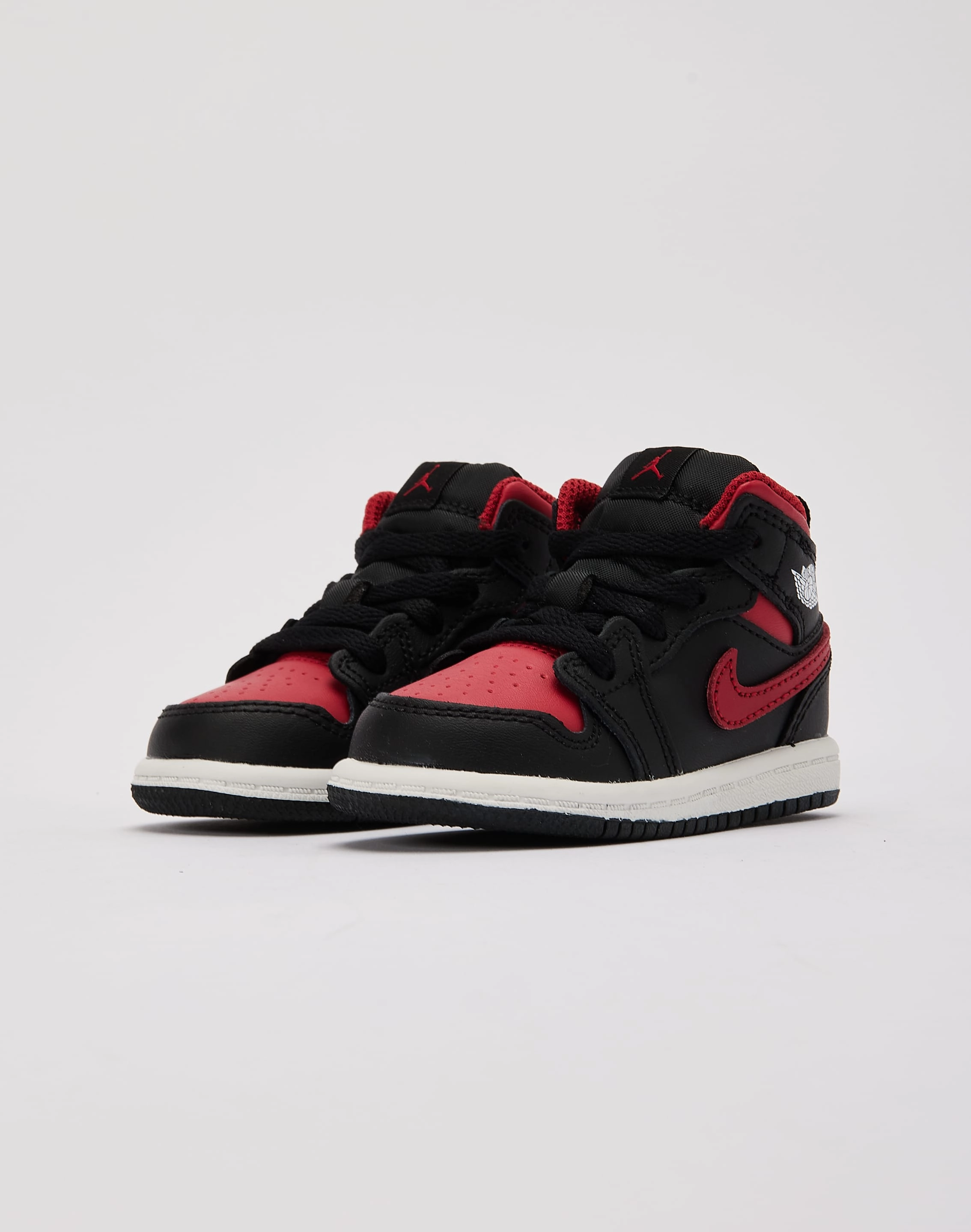 Spring kids' outfits Comfortable Footbed Jordan Air Jordan 1 Mid Infant