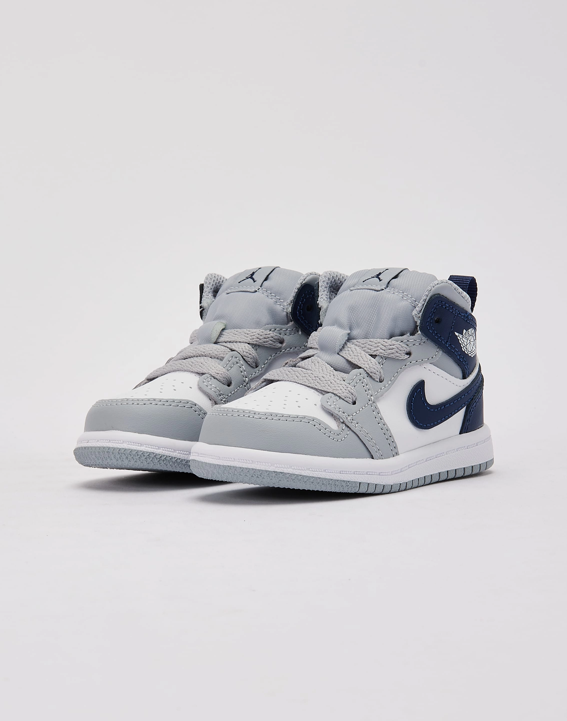 Primary school kids' products Jordan Air Jordan 1 Mid Infant