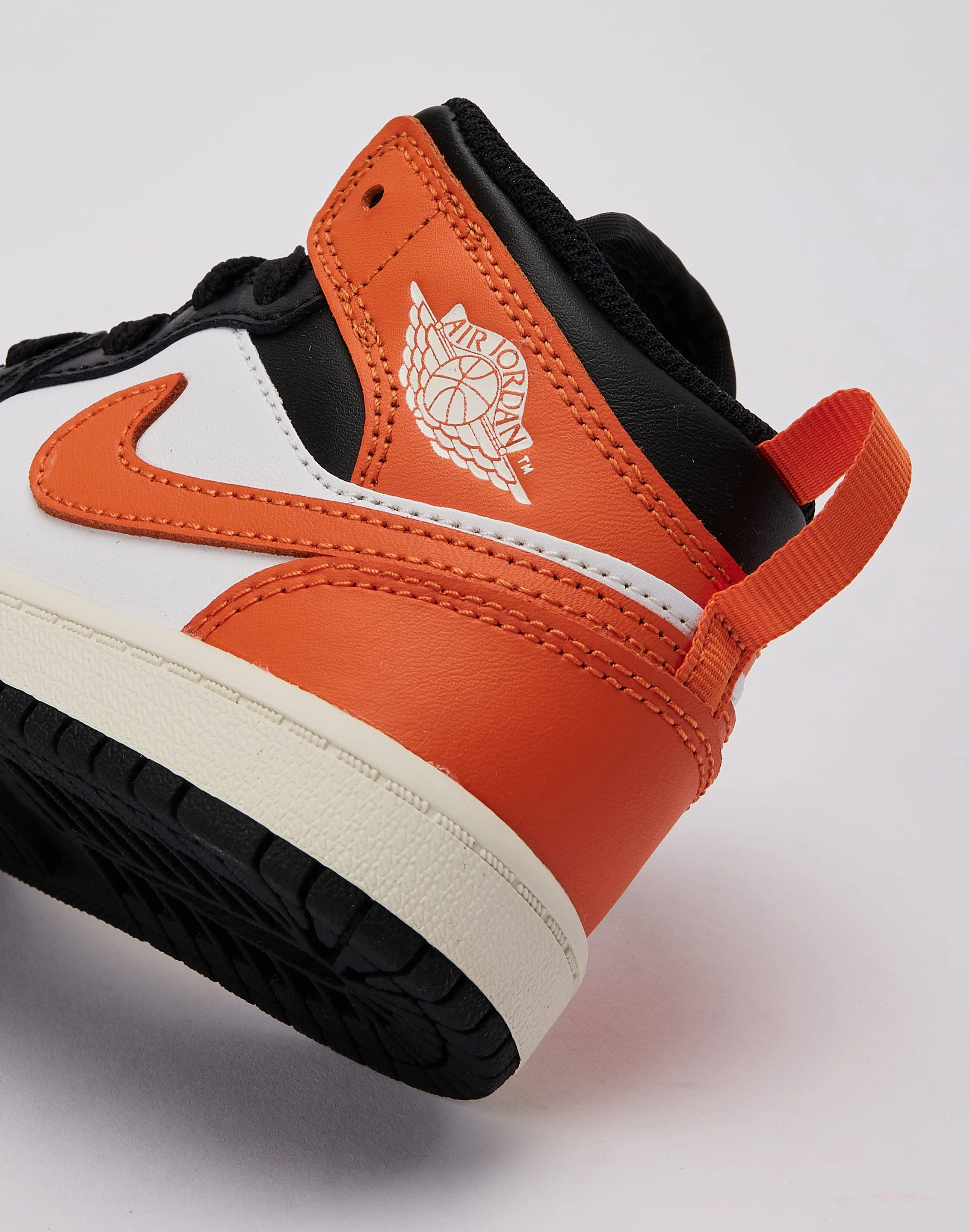 Jordan Air Jordan 1 Mid Pre-School Stretchable Collar SnugFit