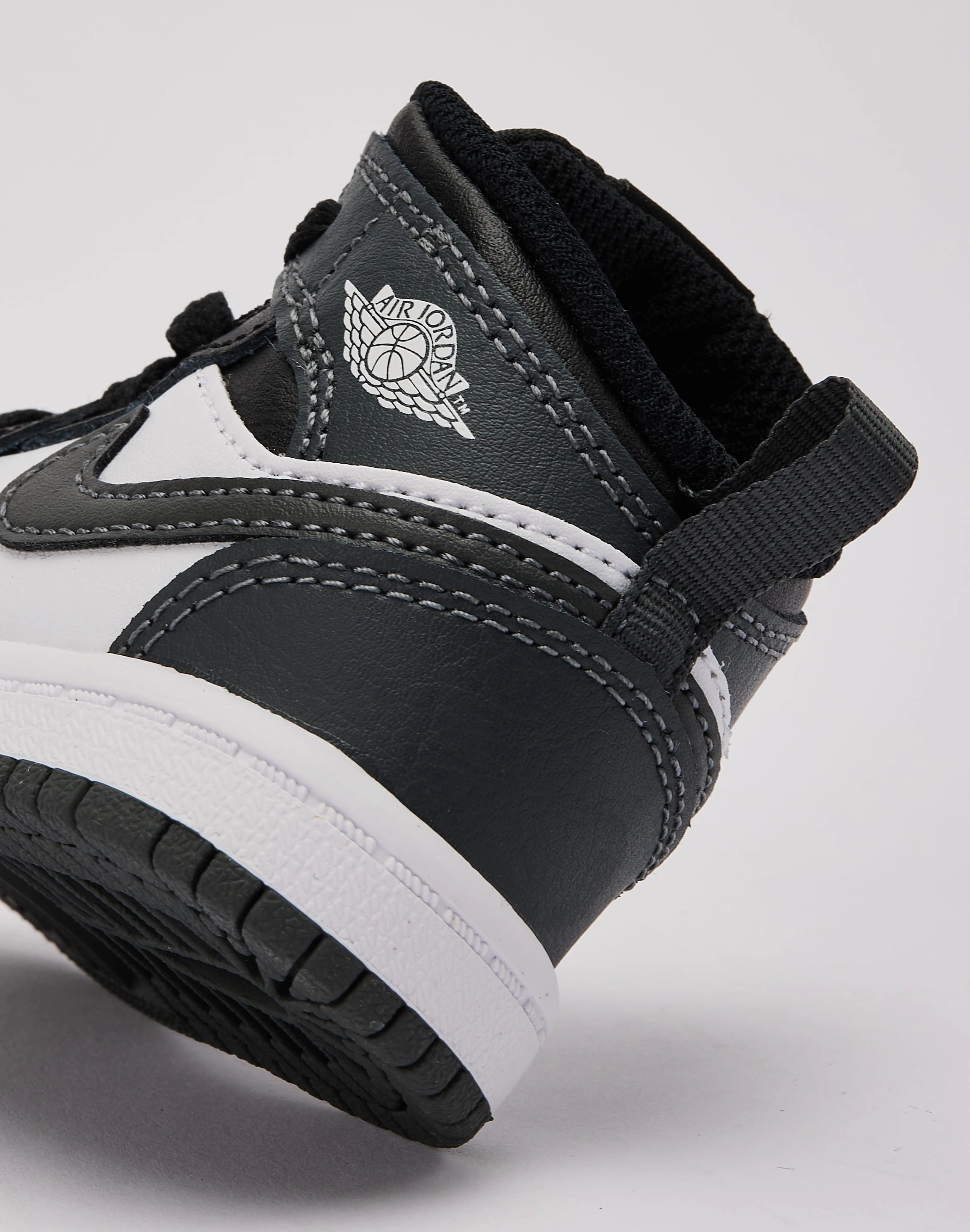 Jordan Air Jordan 1 Mid Toddler Stretchable kids' clothes