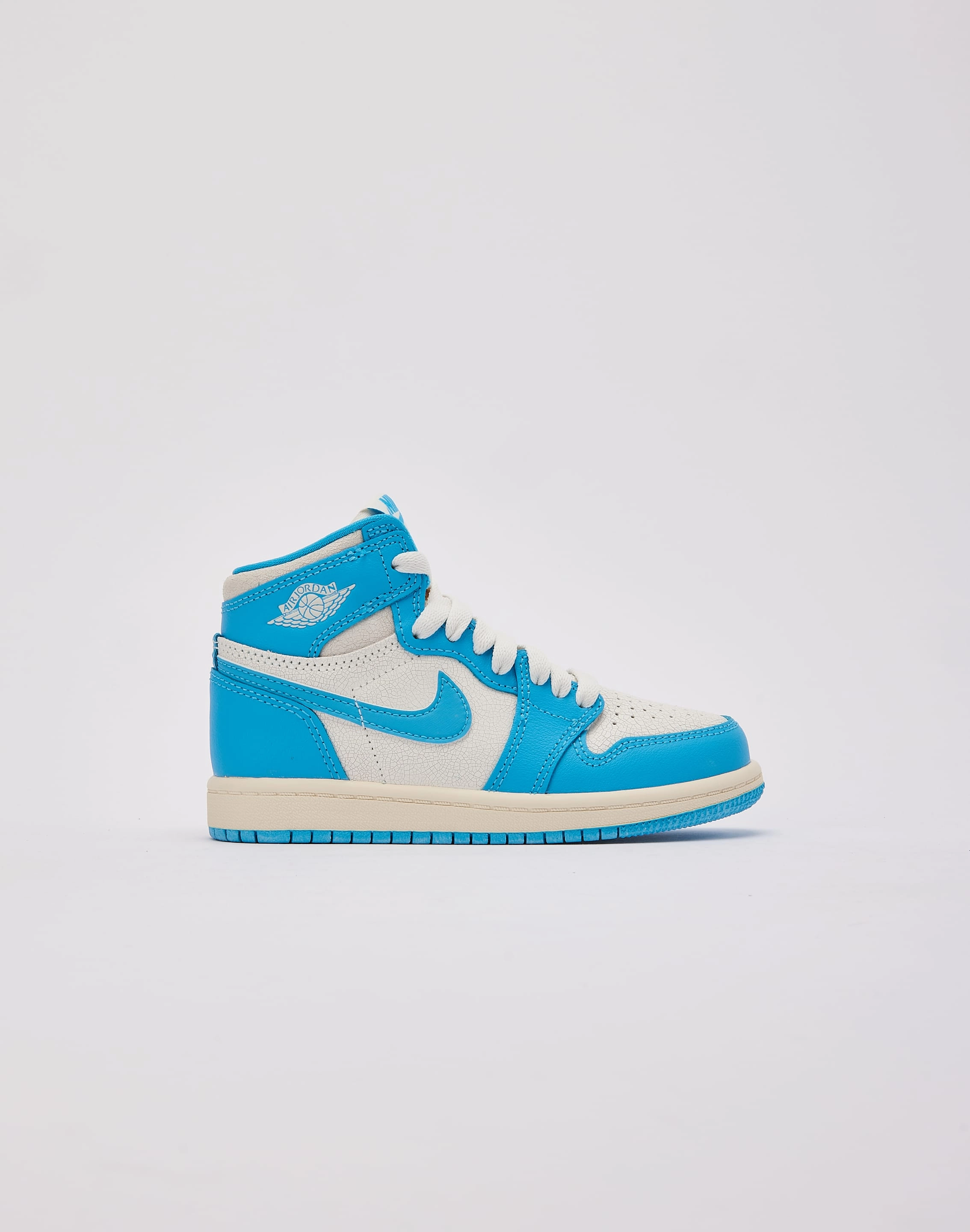 Ventilation Holes System Jordan Air Jordan 1 Retro High OG 'UNC Reimagined' Pre-School