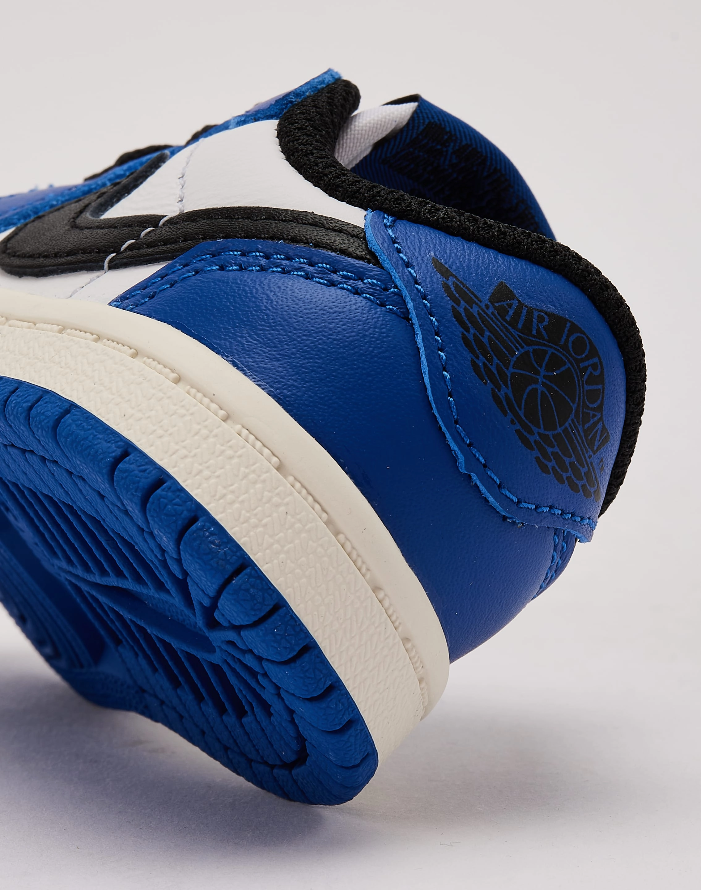 Jordan Air Jordan 1 Retro Low OG 'Game Royal' Toddler Teen - sized shoes FlexConstruction