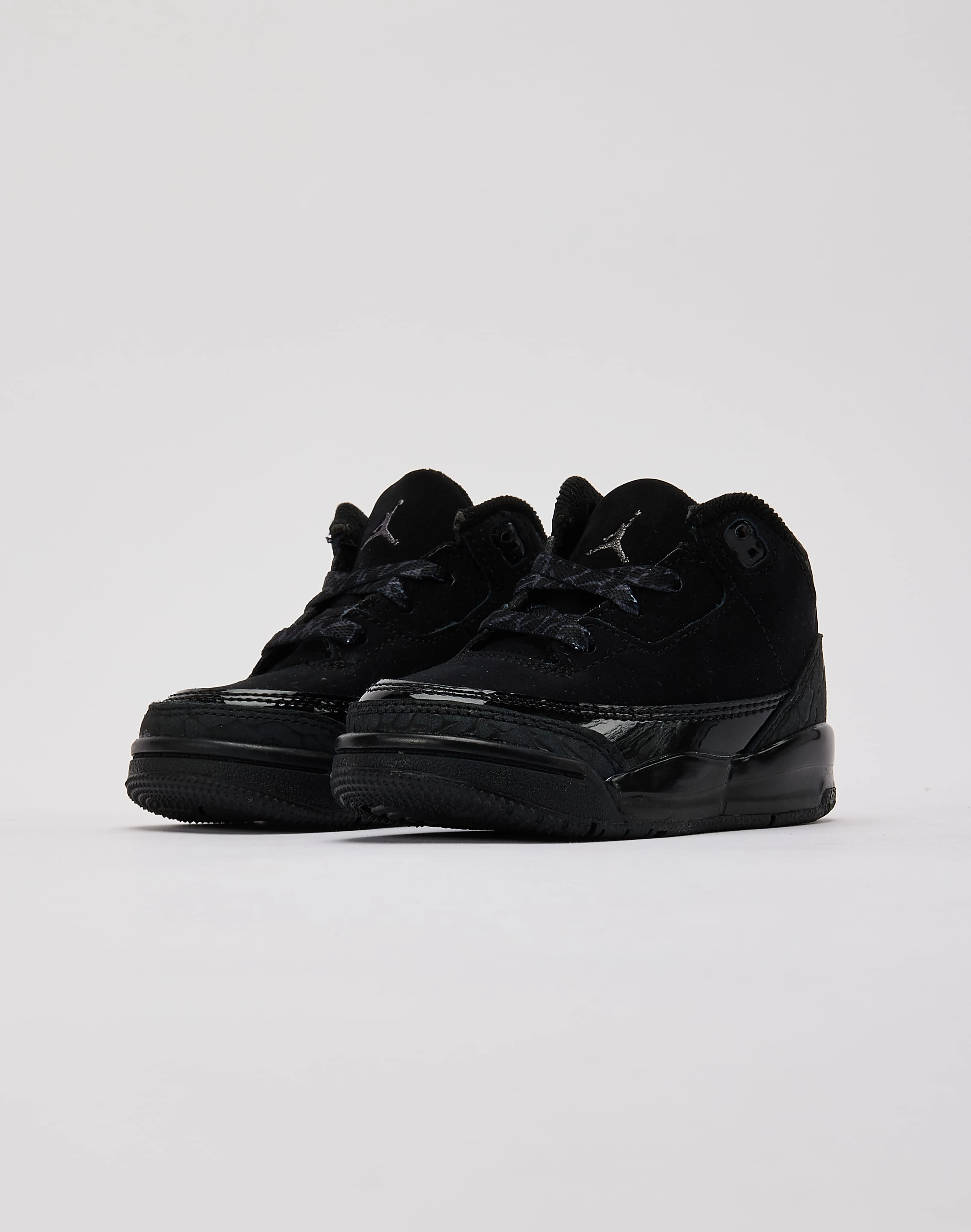 Striped kids' wear Elegant kids' looks Jordan Air Jordan 3 Retro 'Black Cat' Toddler