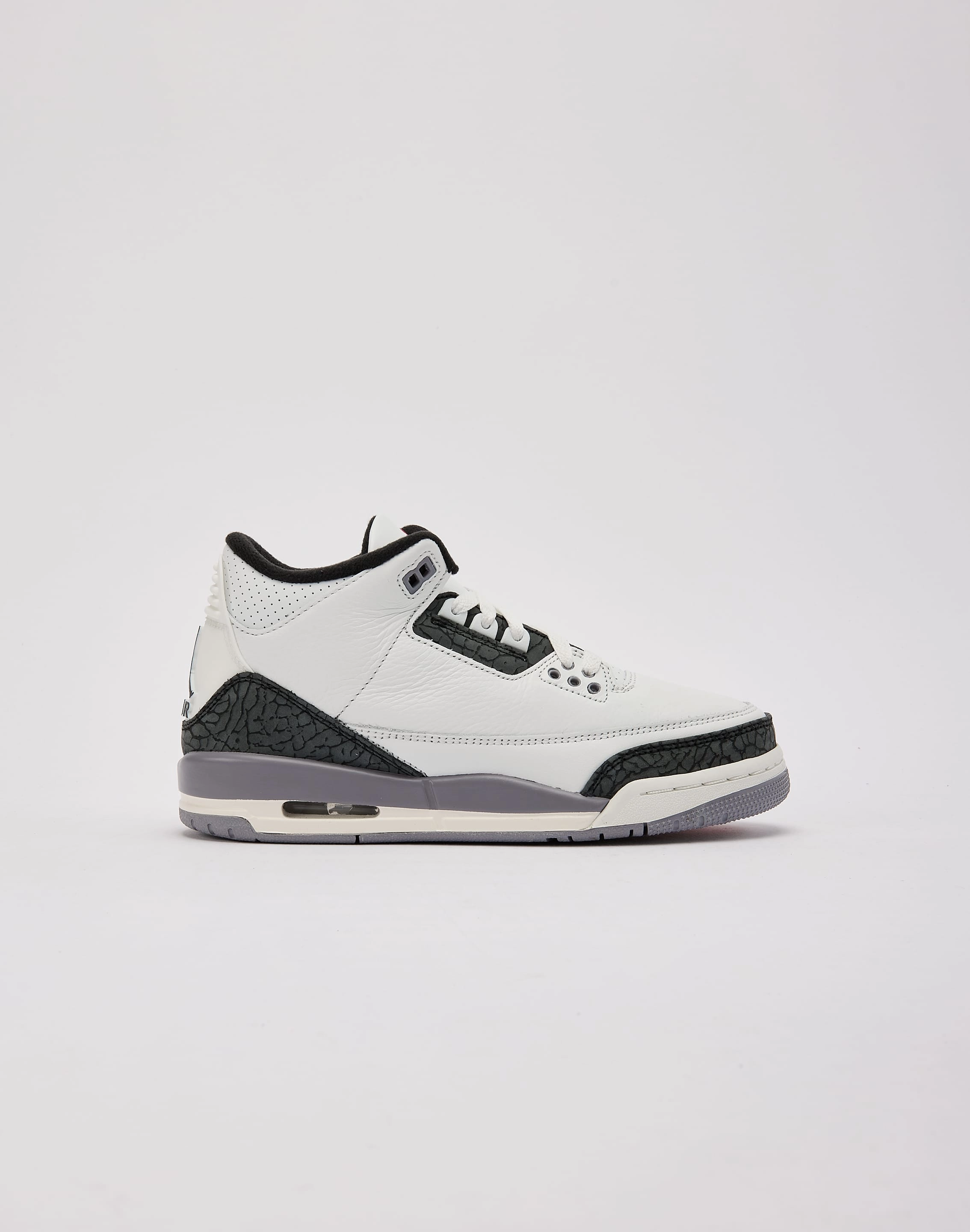 Modern kids' designs Stretchable Collar Jordan Air Jordan 3 Retro 'Cement Grey' Grade-School