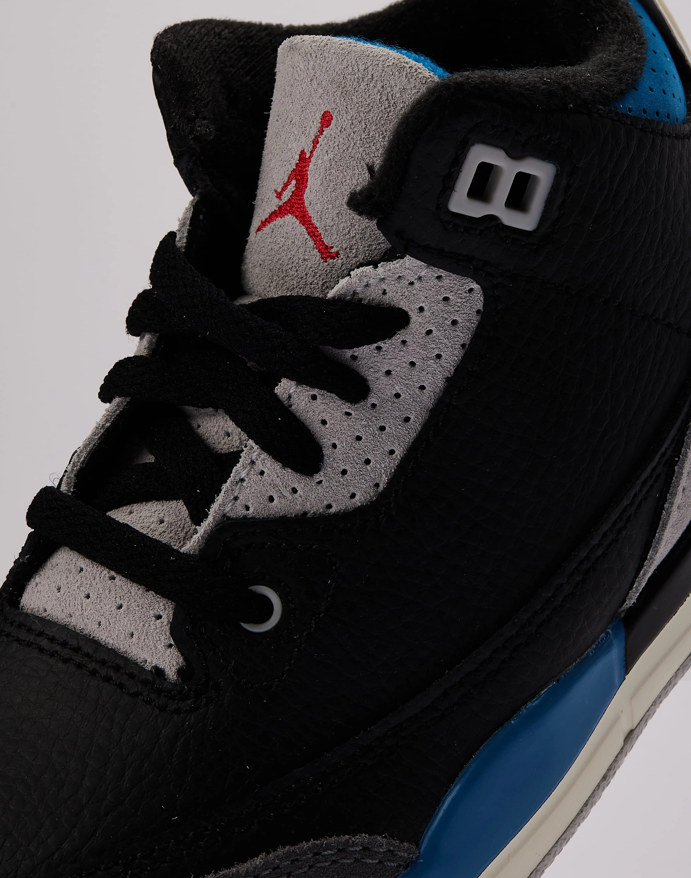 Jordan Air Jordan 3 Retro 'Rare Air' Pre-School Sustainable Construction Smooth Surface