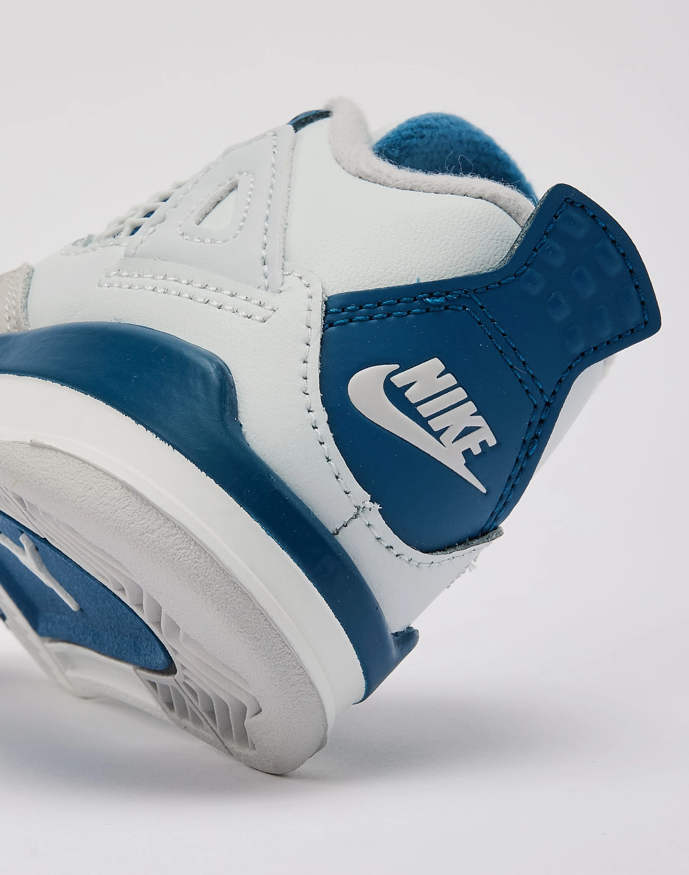 Jordan Air Jordan 4 Retro 'Industrial Blue' Toddler Dancing - related kids' shoes