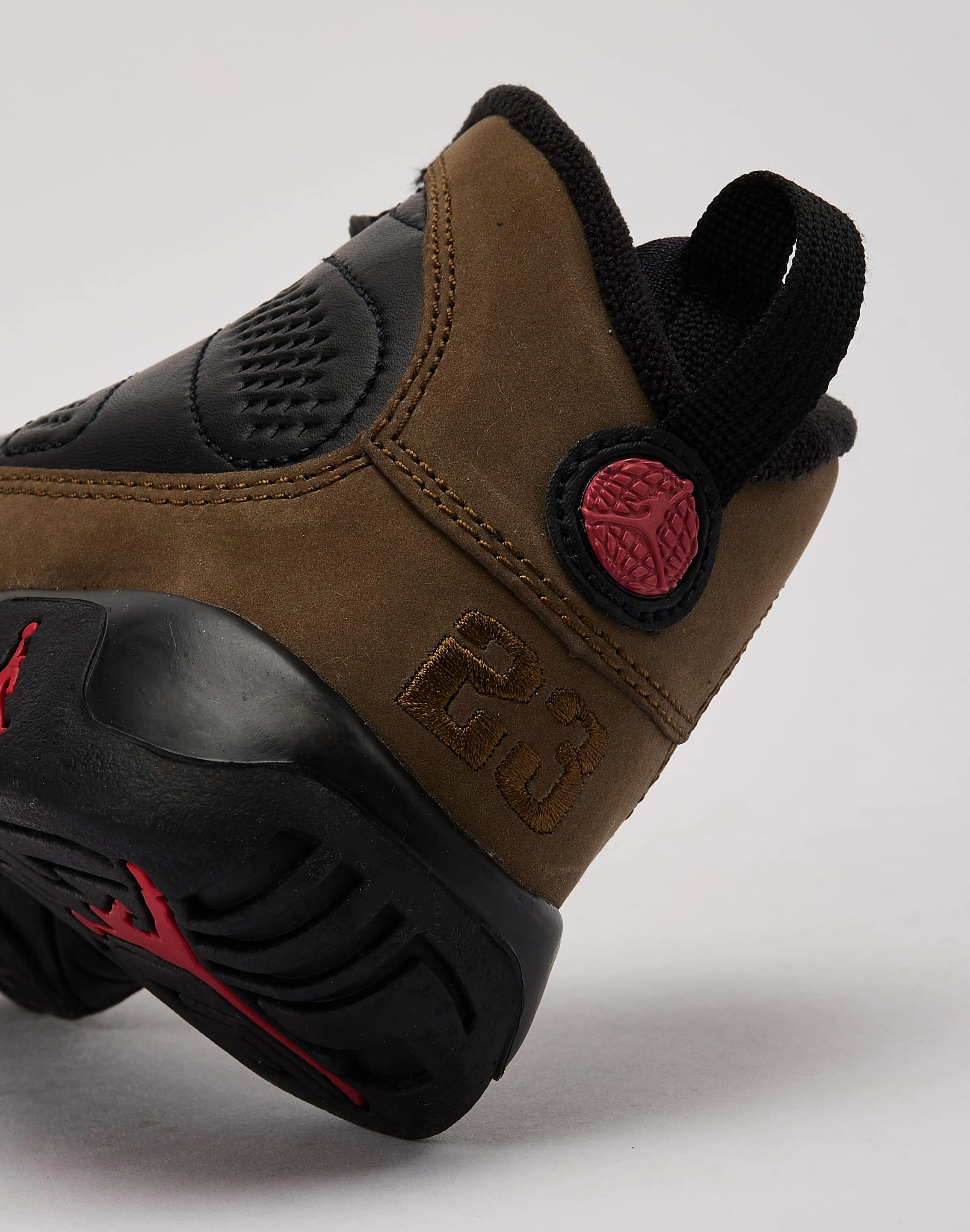 Boys' specific shoes Leather kids' shoes Jordan Air Jordan 9 Retro 'Olive' Pre-School