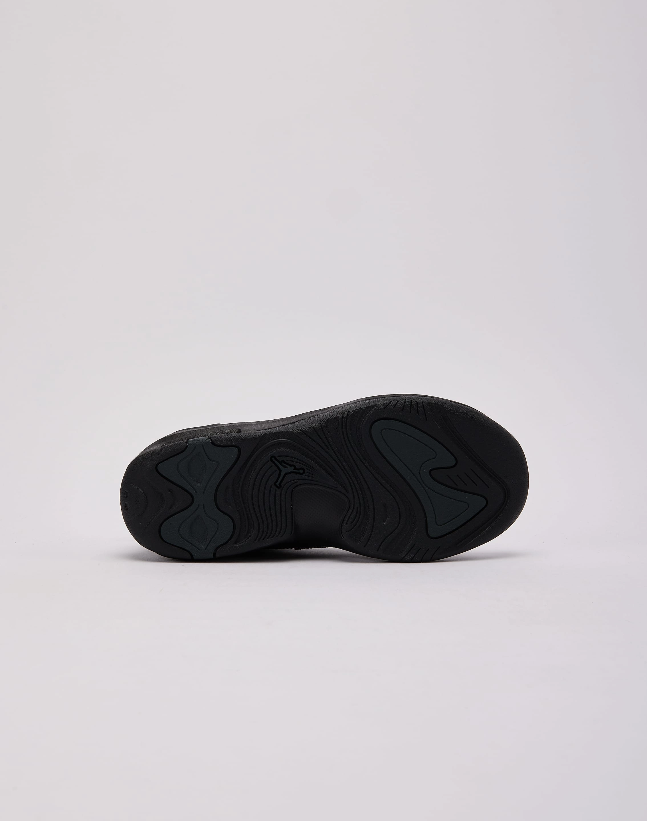 Arch Cushion Jordan Max Aura 7 Grade-School