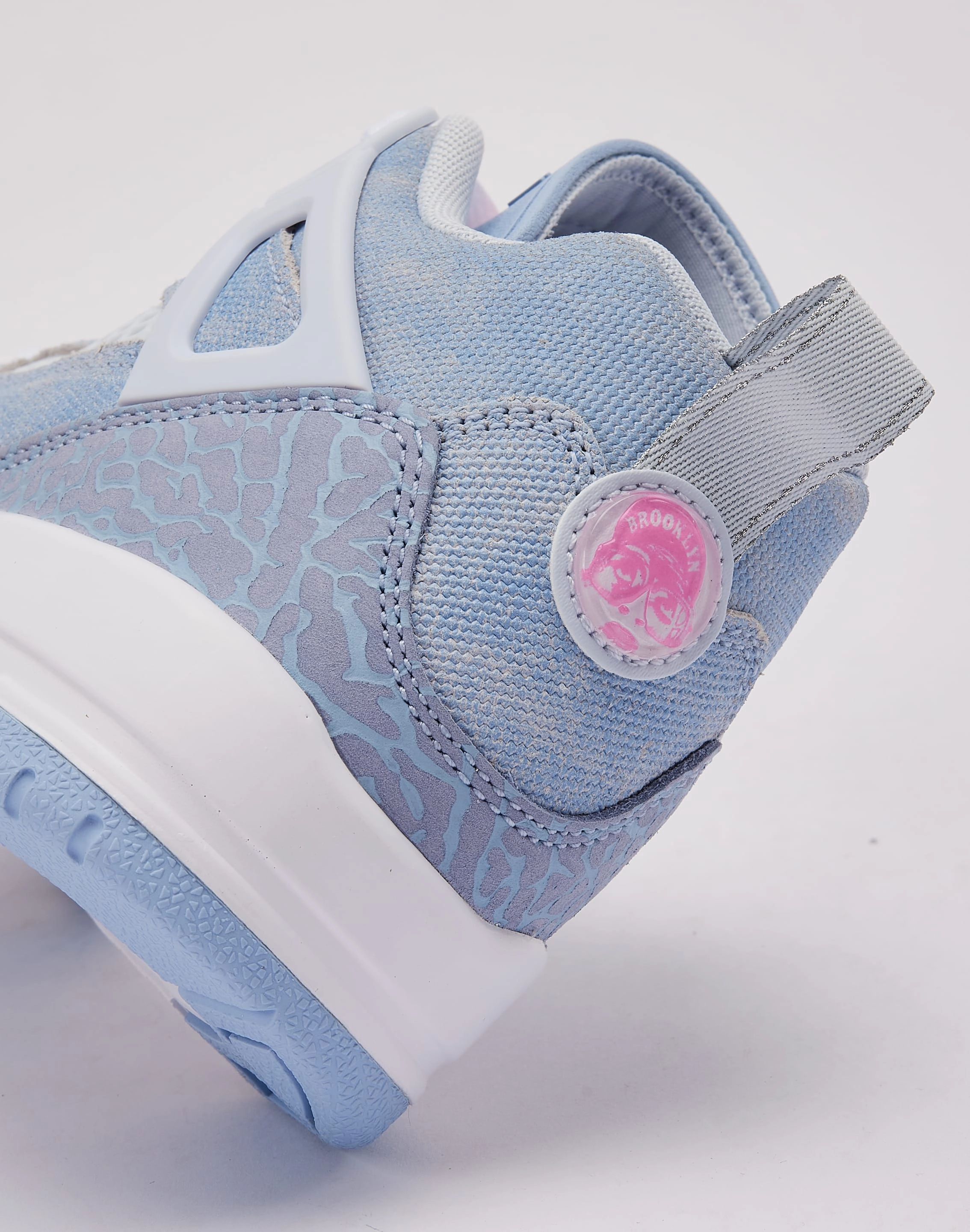 Low - heeled kids' shoes Jordan Spizike Low Grade-School