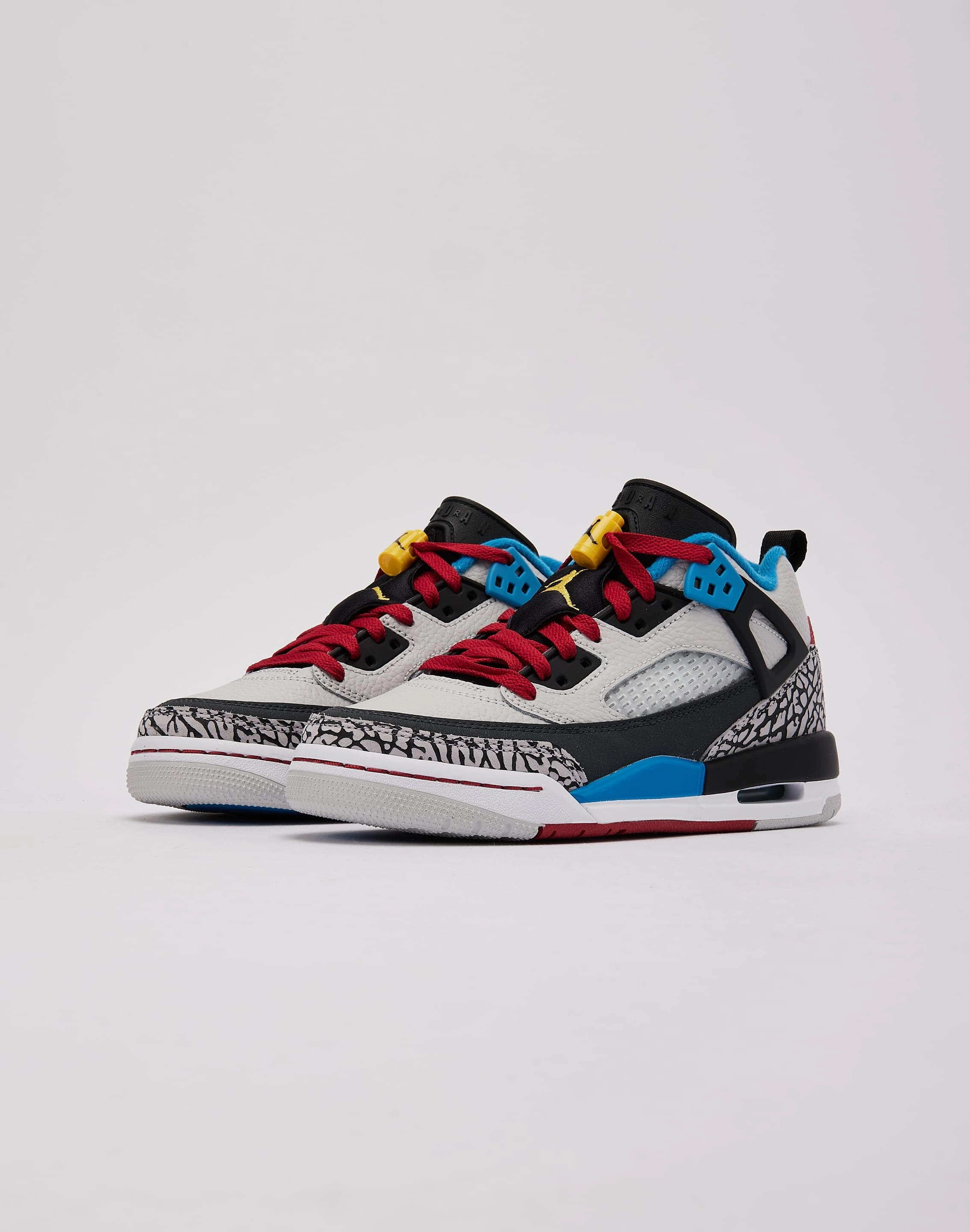 Jordan Spizike Low SE Grade-School Anti Static Construction Thermal Insulation Layer