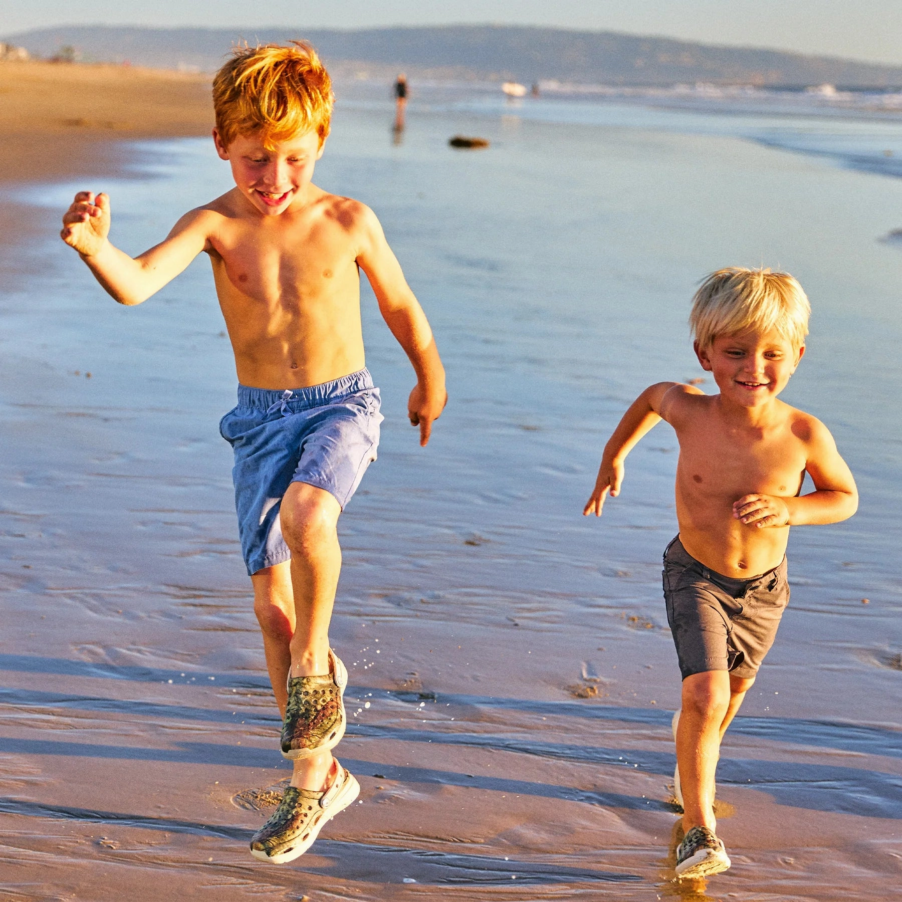 Breathable Inner Sleeve Joybees Boys Active Clog - Mossy Oak Graphic