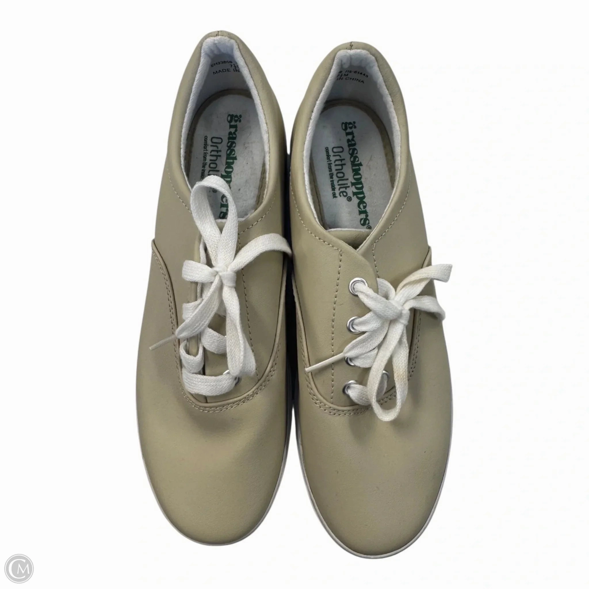 Shoes Sneakers By Grasshoppers In Beige, Size: 7.5 Soft-touch design Smart Casual